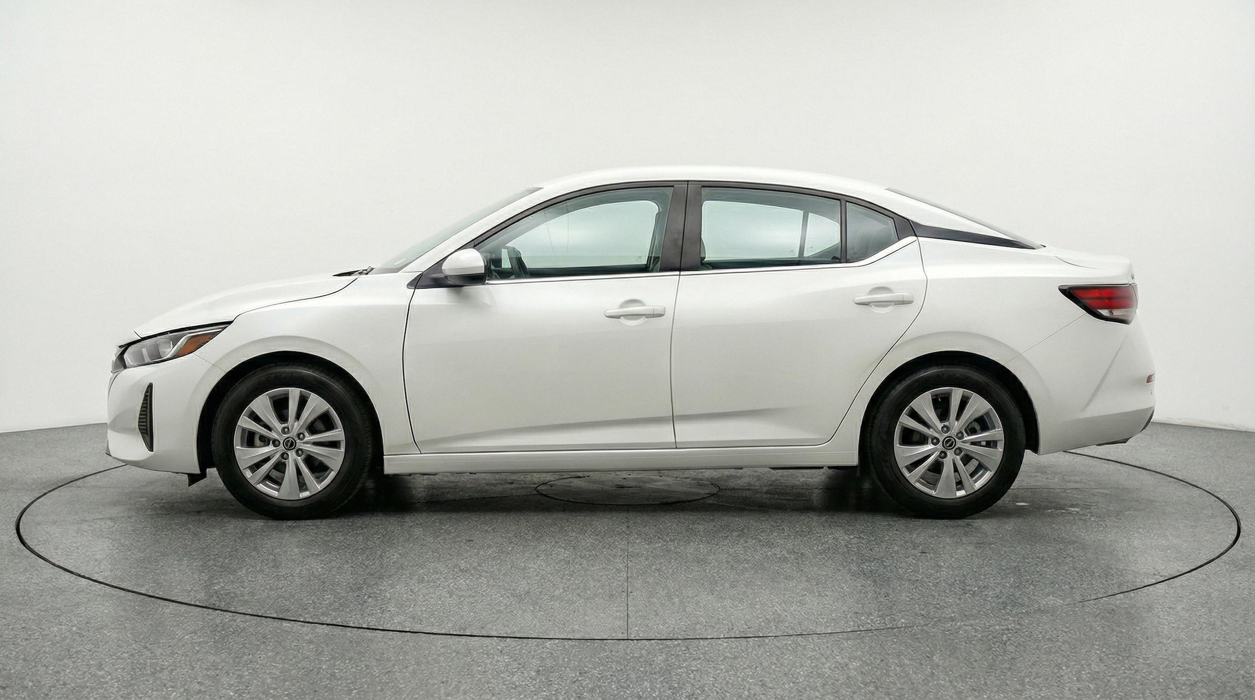 Thumbnail: 2025 Nissan Sentra - 5