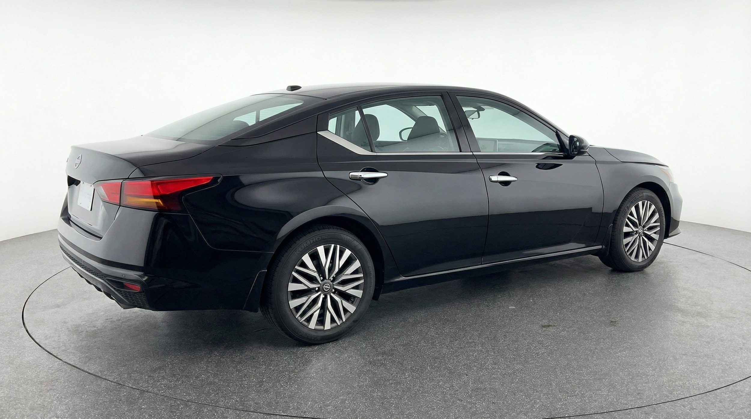 Thumbnail: 2025 Nissan Altima - 7