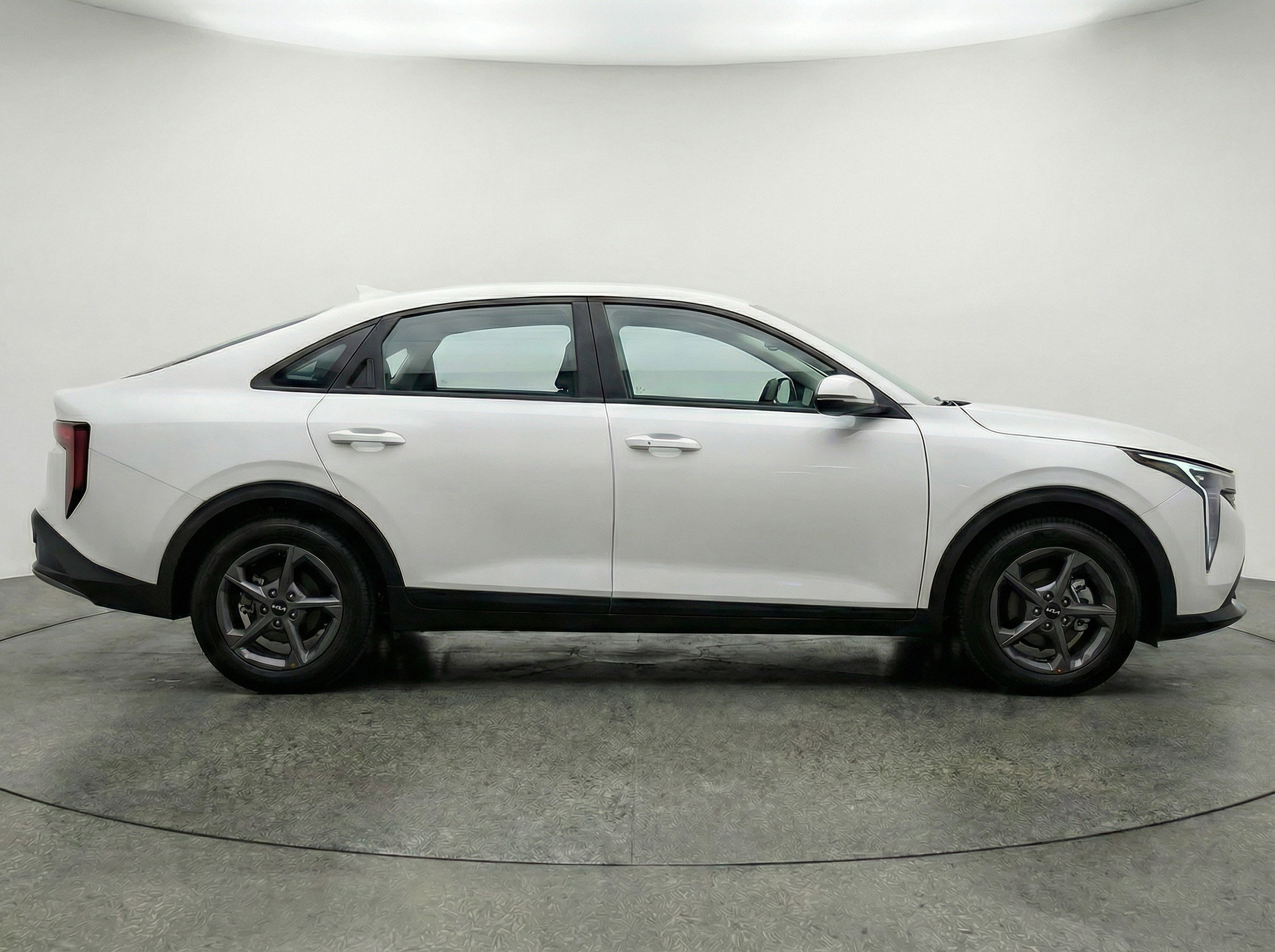 Thumbnail: 2025 Kia K4 - 11