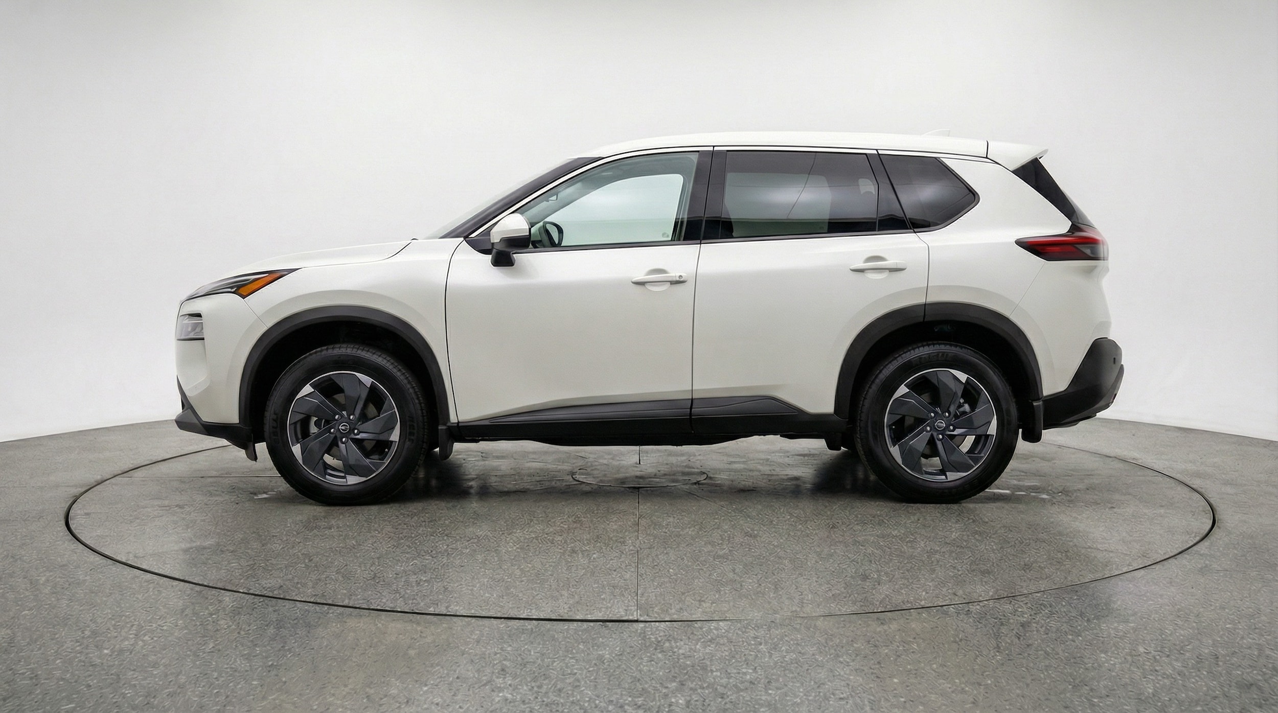 Thumbnail: 2025 Nissan Rogue - 4