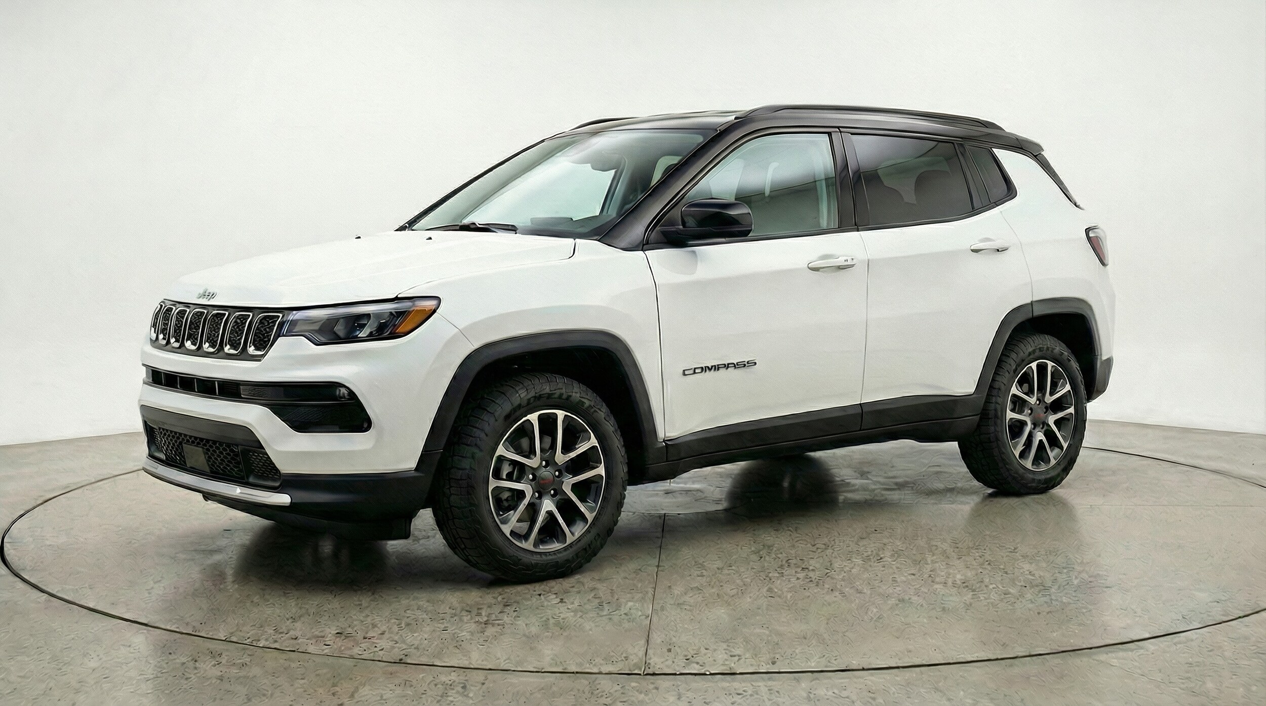 Thumbnail: 2025 Jeep Compass - 3