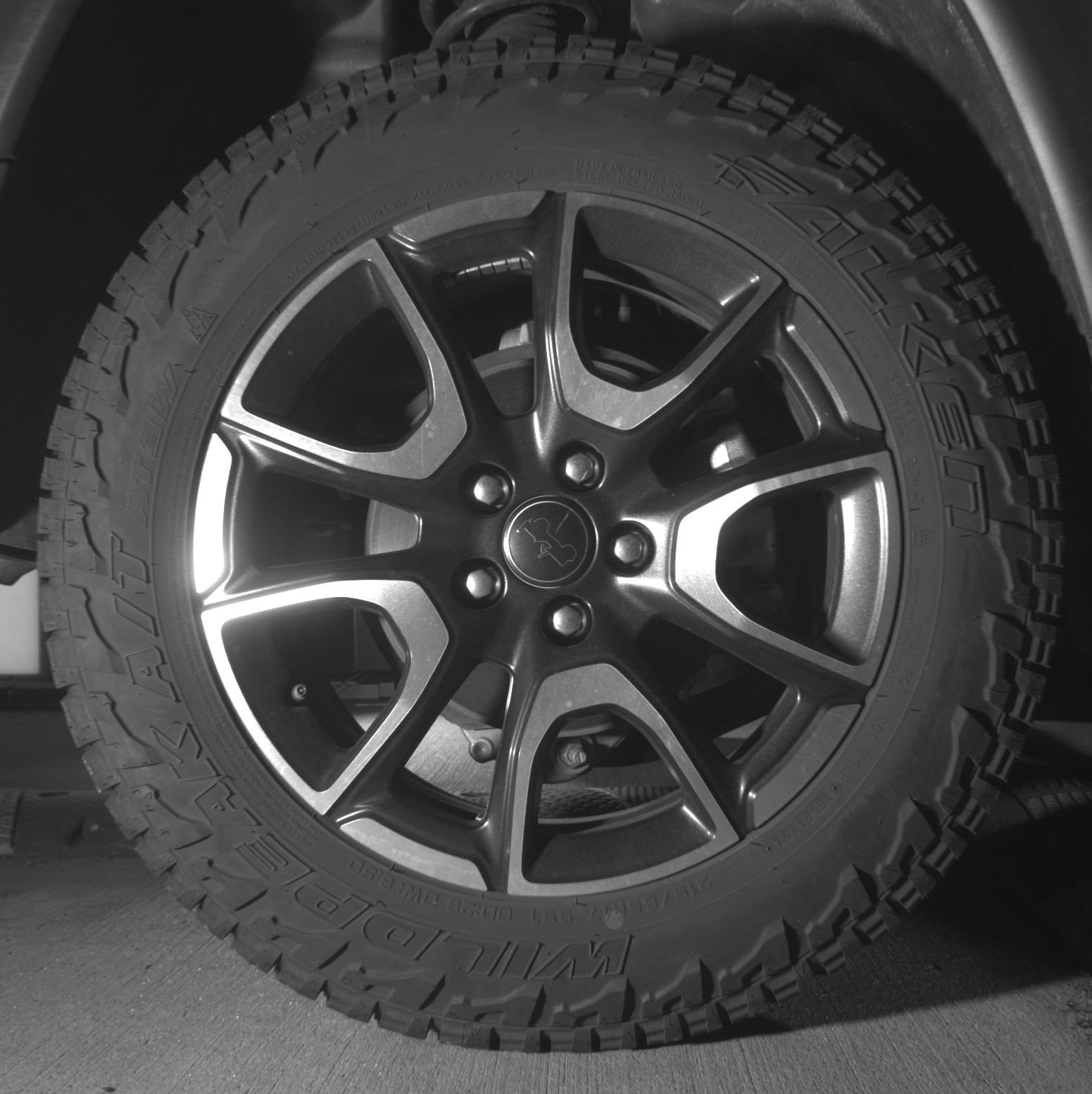 Thumbnail: 2025 Jeep Compass - 15