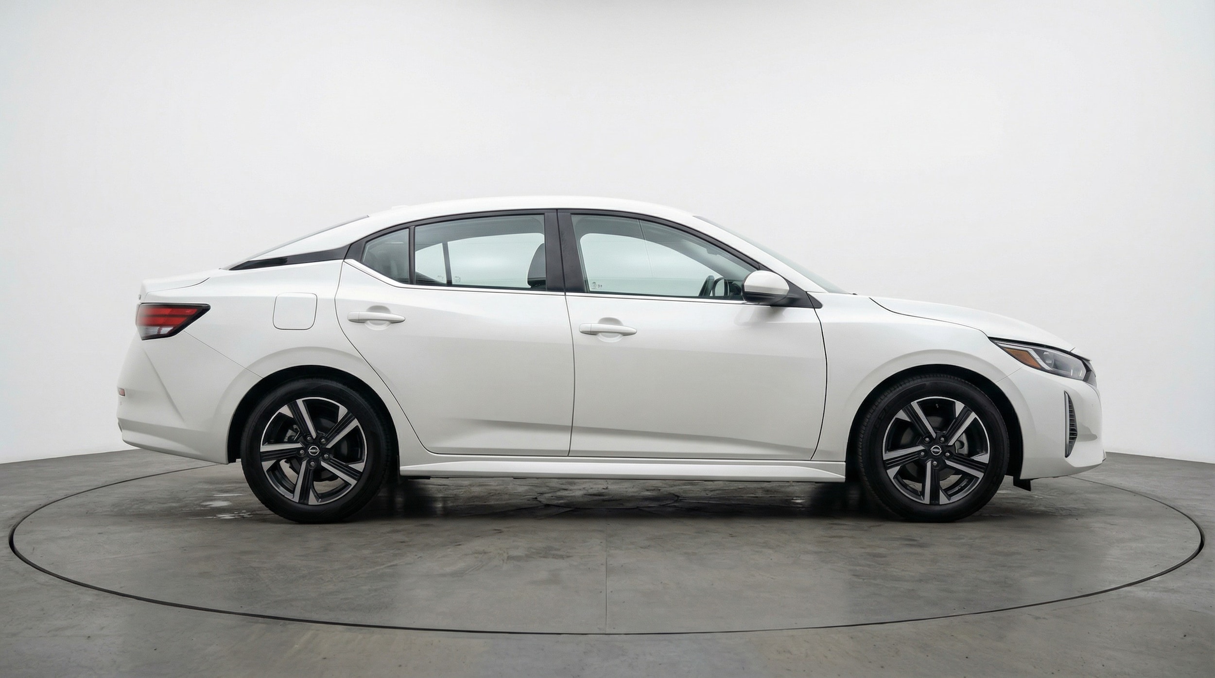 Thumbnail: 2025 Nissan Sentra - 8