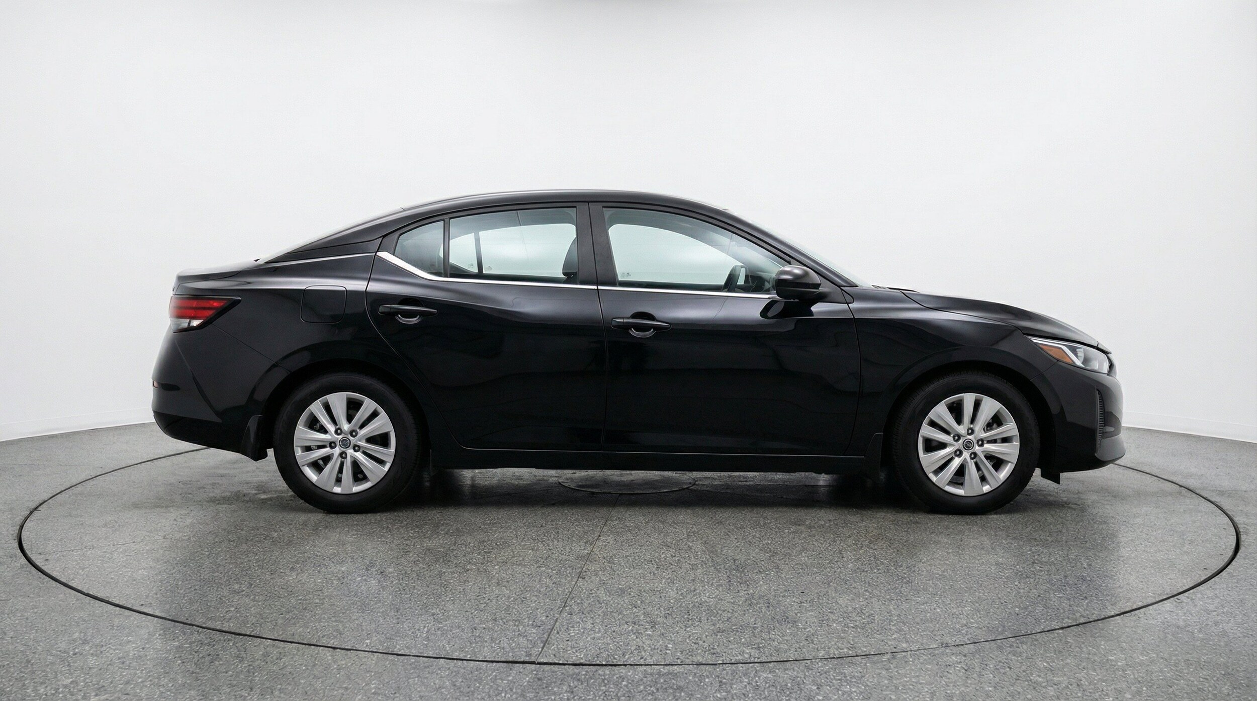 Thumbnail: 2025 Nissan Sentra - 11