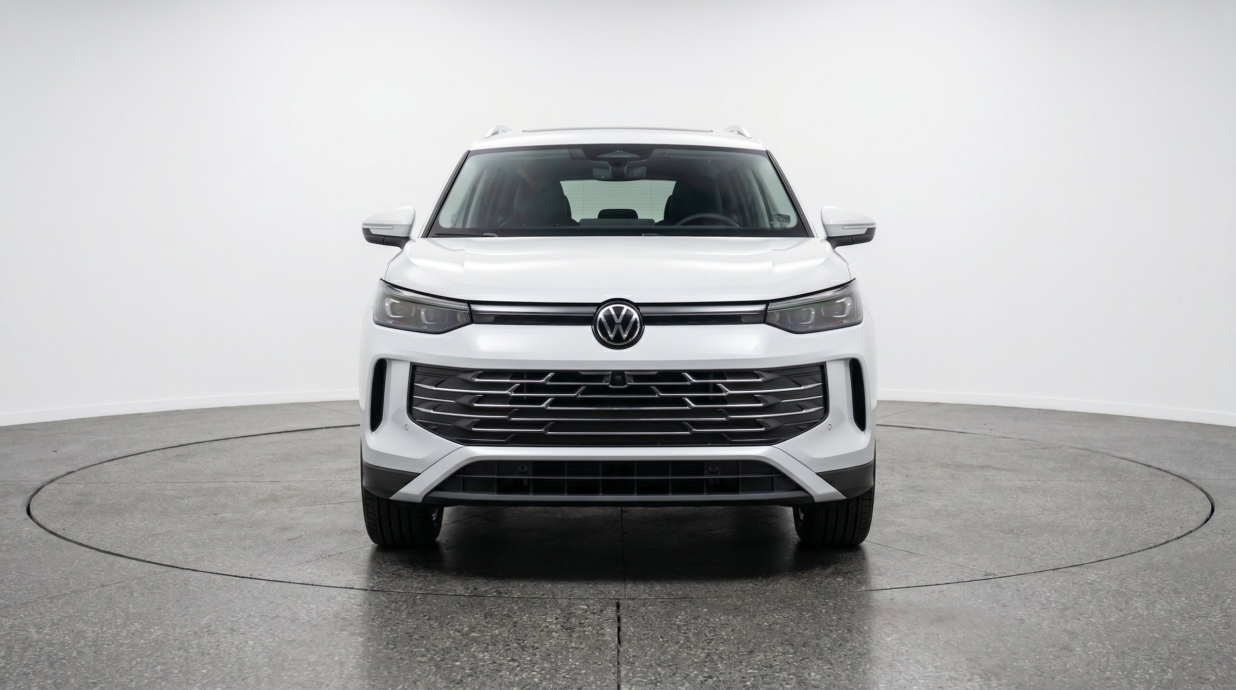 Thumbnail: 2026 Volkswagen Tiguan - 2