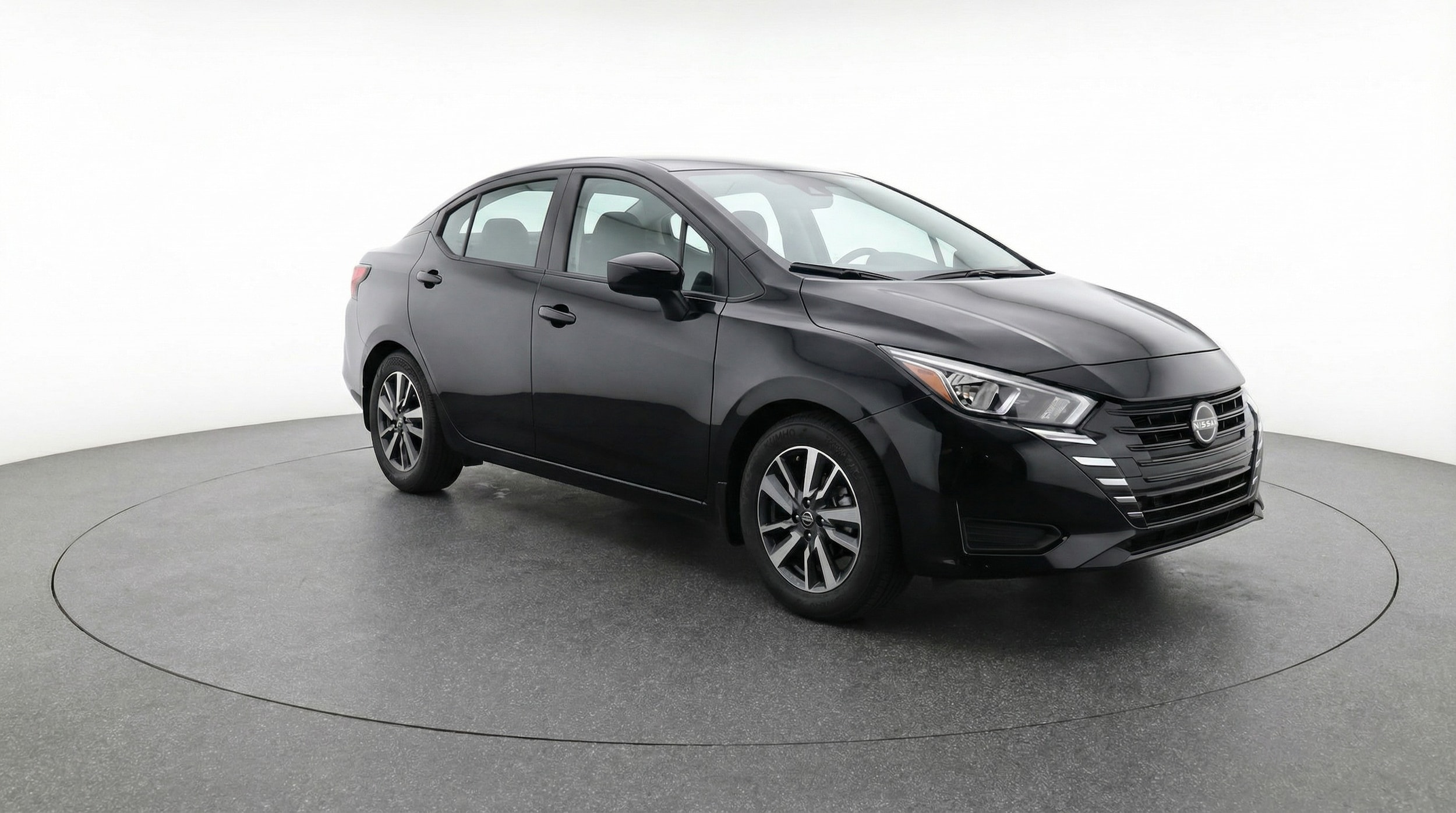 2025 Nissan Versa Sedan