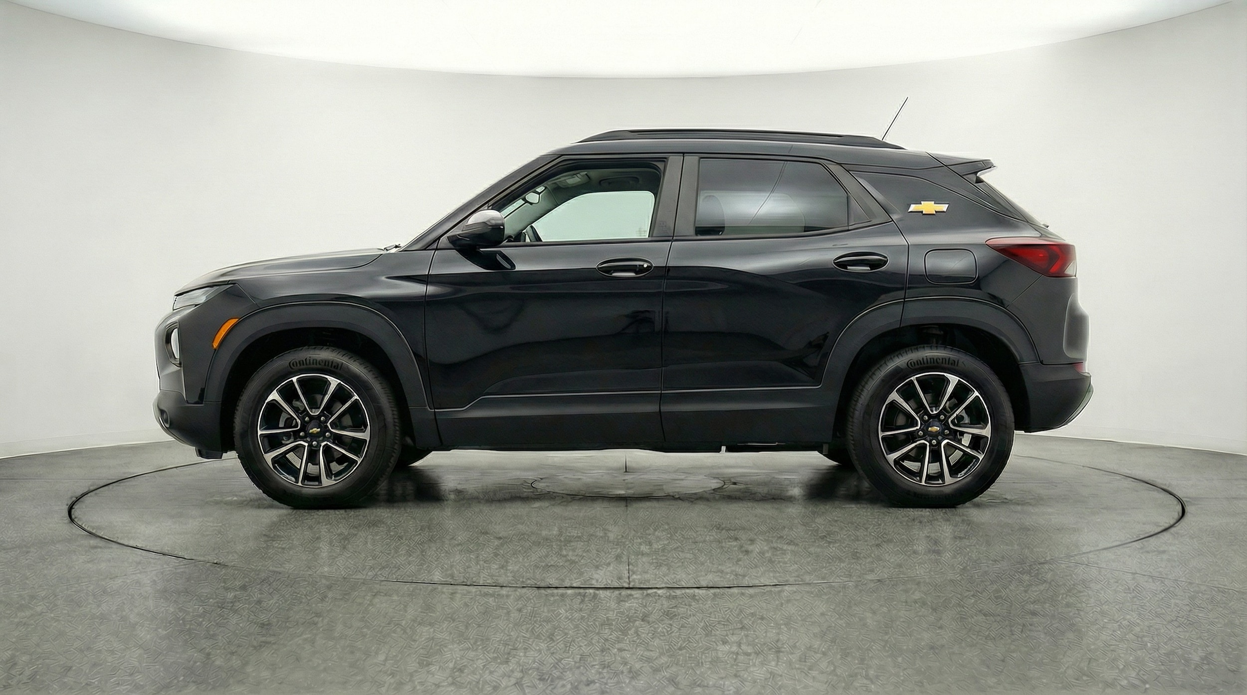 Thumbnail: 2025 Chevrolet TrailBlazer - 4