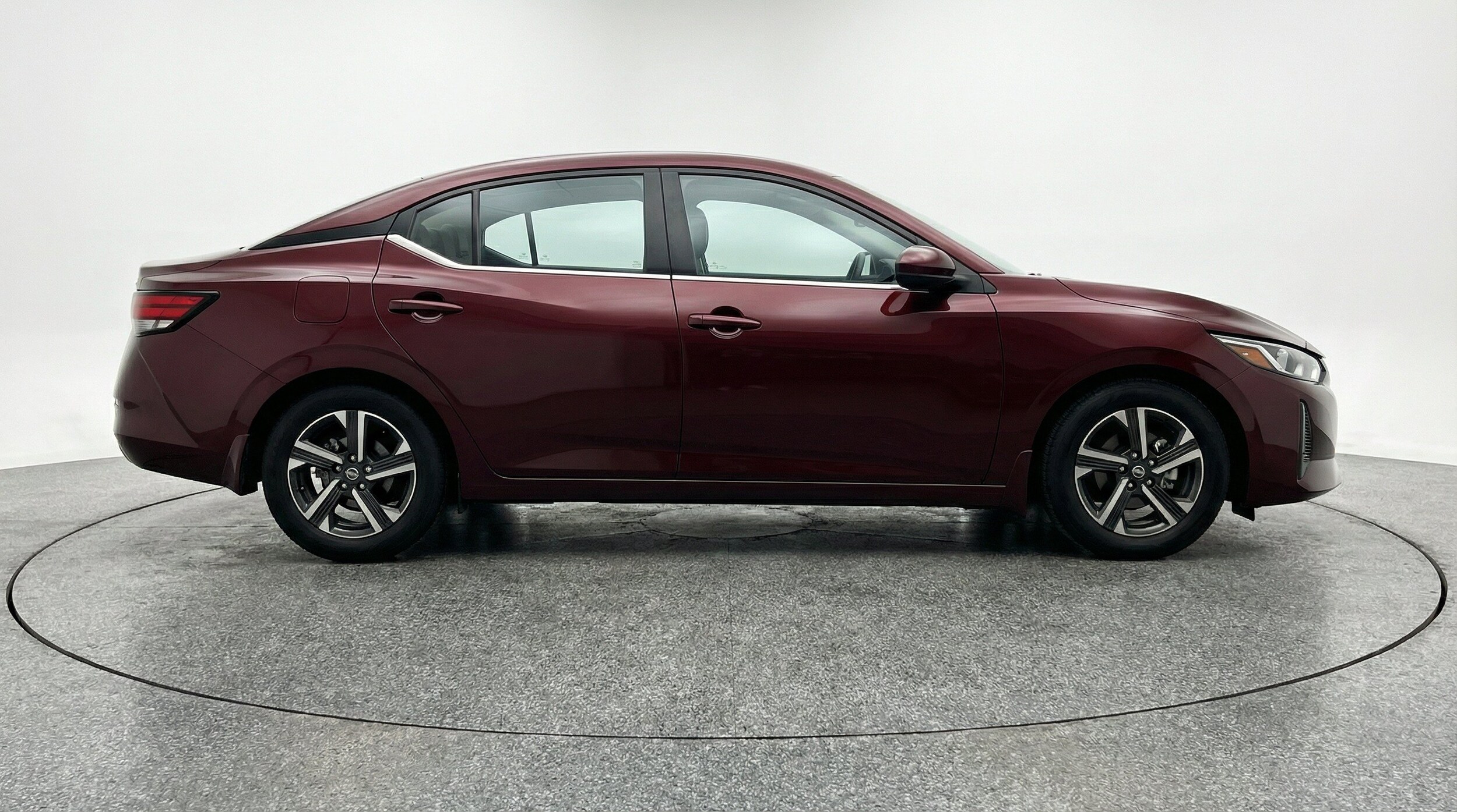 Thumbnail: 2025 Nissan Sentra - 11