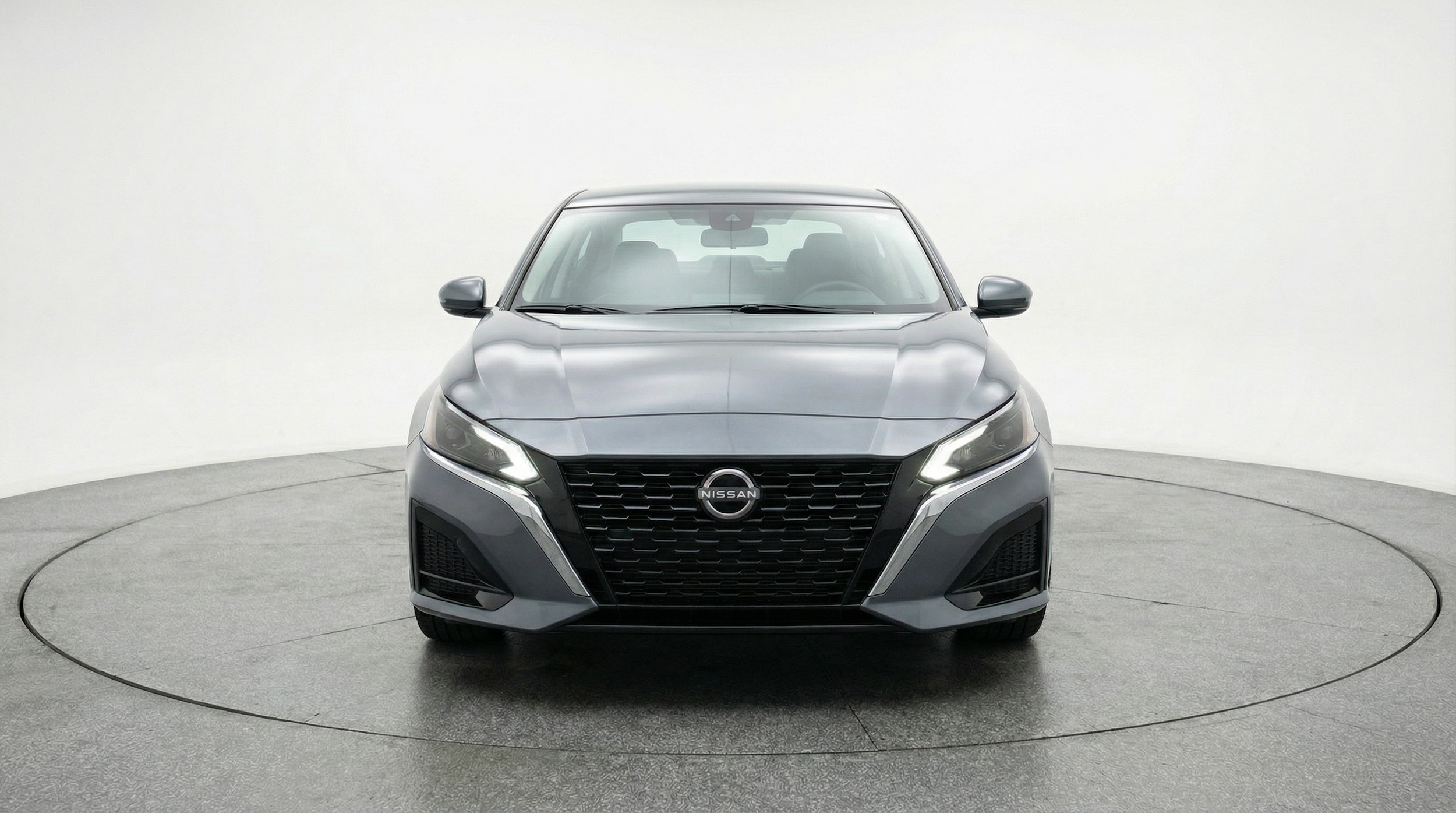 Thumbnail: 2025 Nissan Altima - 2