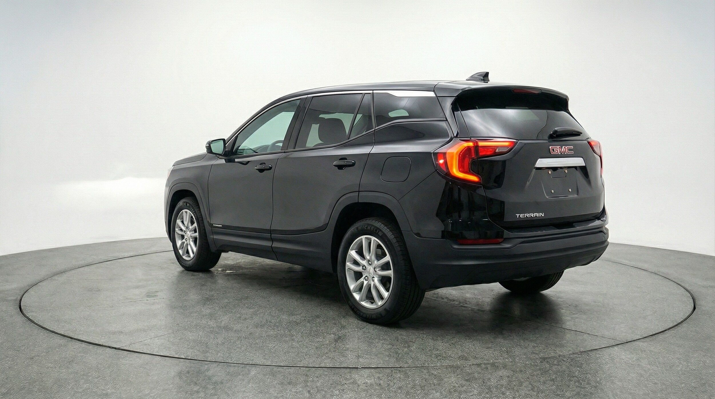 Thumbnail: 2024 GMC Terrain - 5