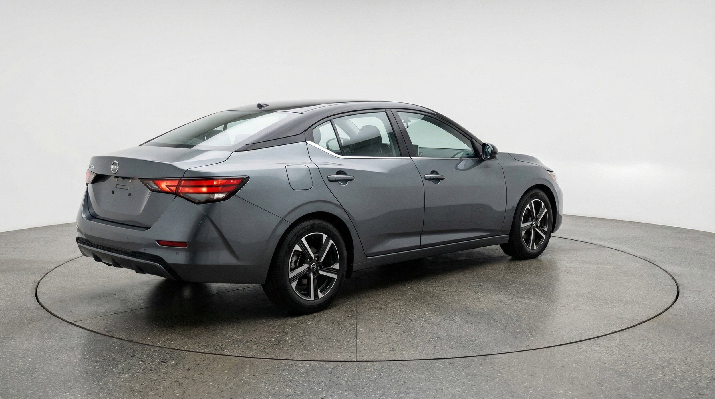 Thumbnail: 2025 Nissan Sentra - 9