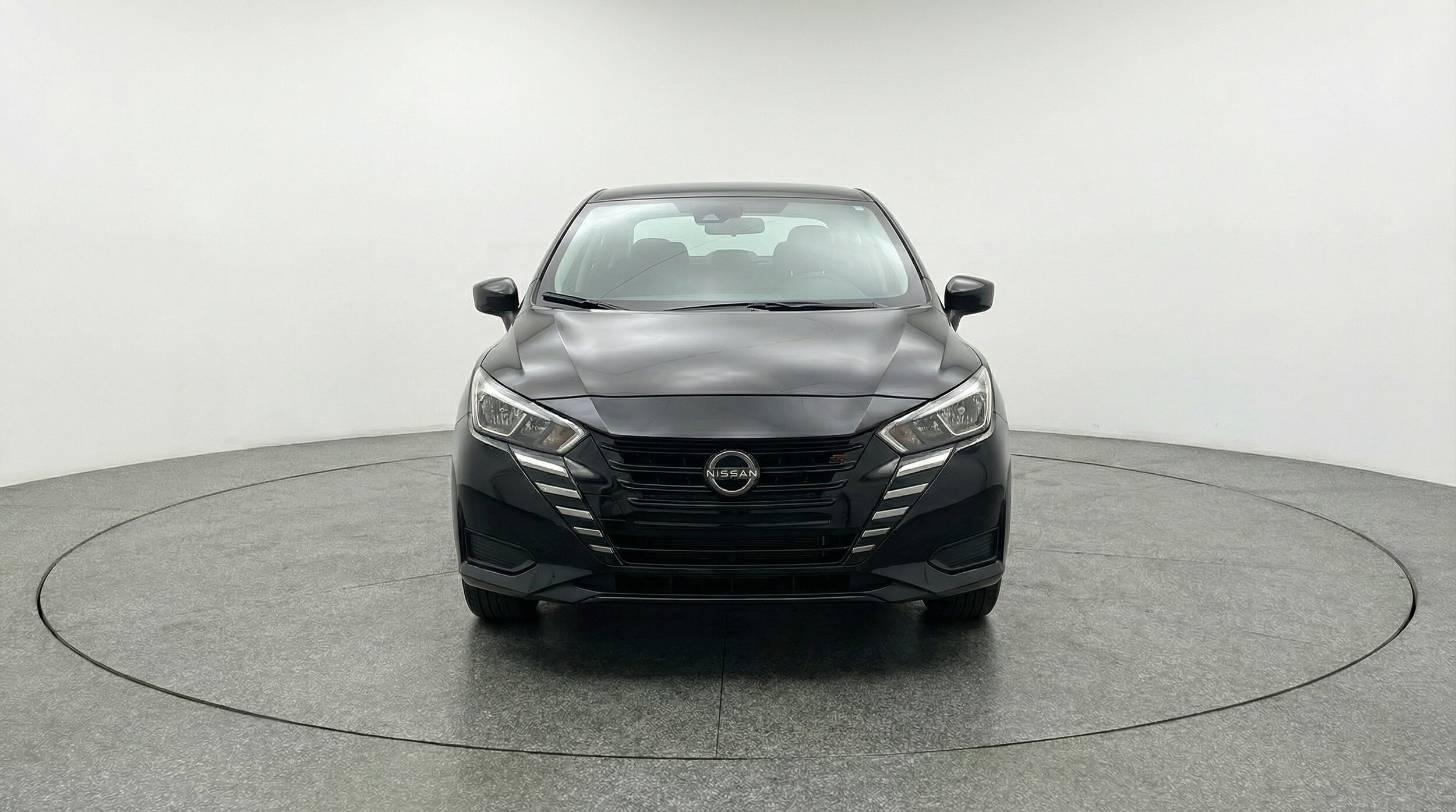 Thumbnail: 2025 Nissan Versa - 2