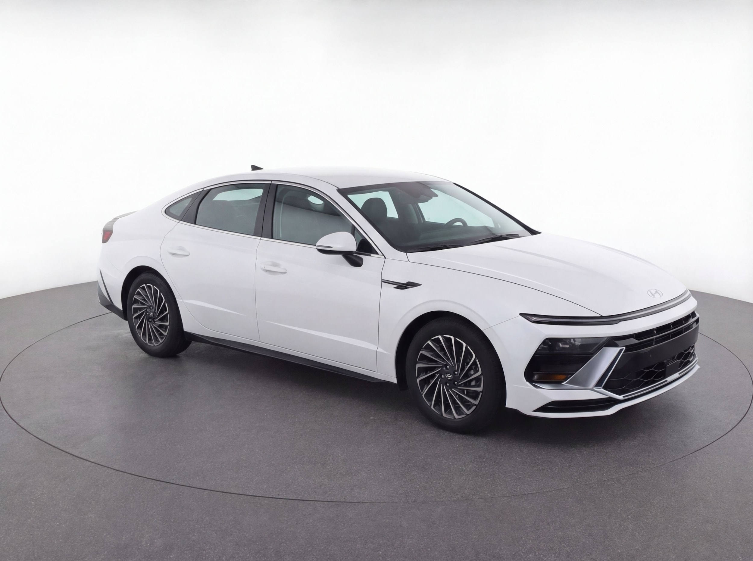 Thumbnail: 2024 Hyundai Sonata - 1