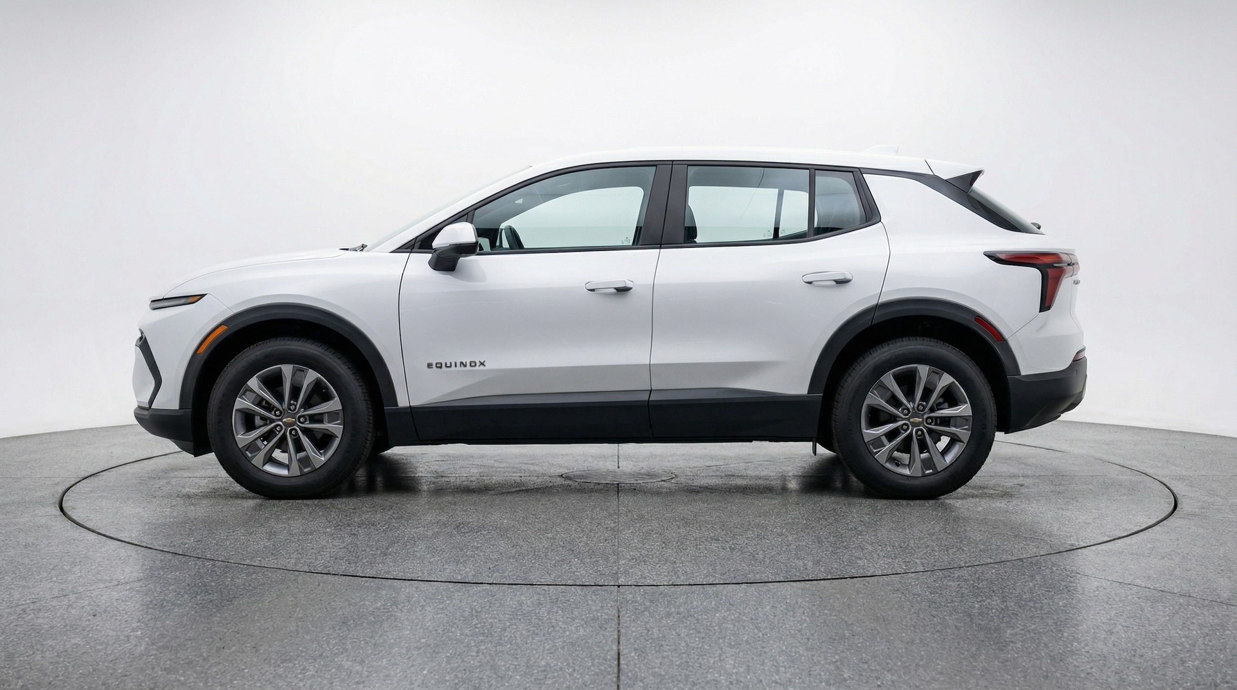 Thumbnail: 2025 Chevrolet Equinox - 4