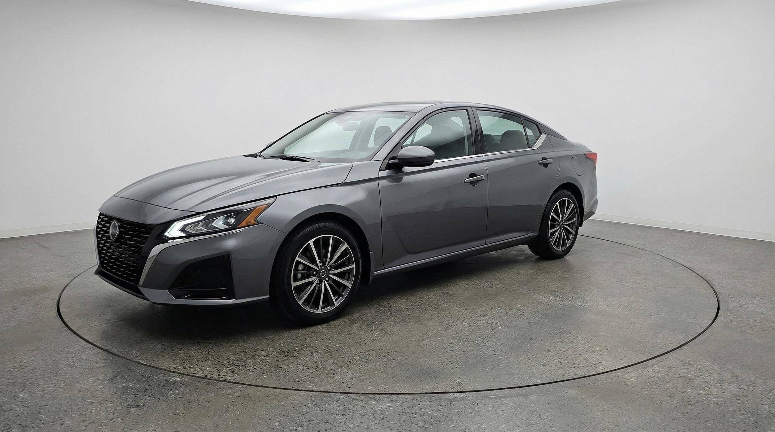 Thumbnail: 2025 Nissan Altima - 3