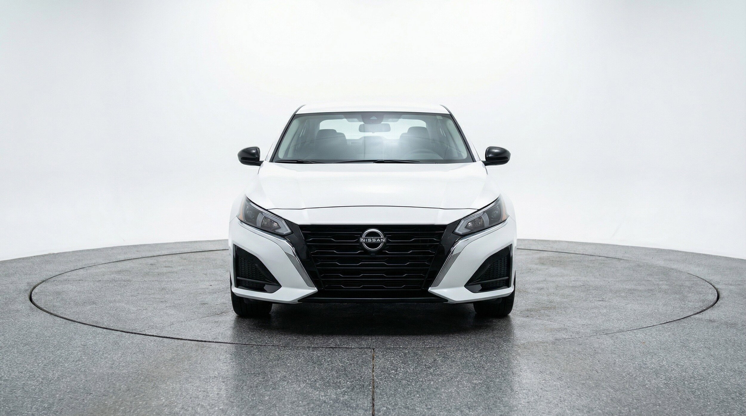 Thumbnail: 2025 Nissan Altima - 2