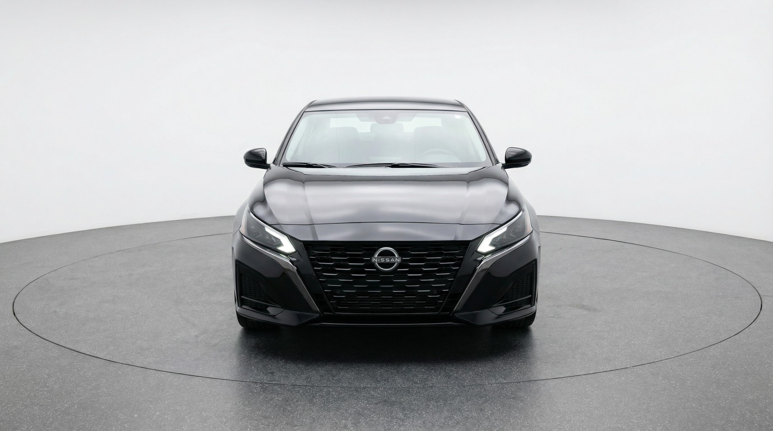 Thumbnail: 2025 Nissan Altima - 2