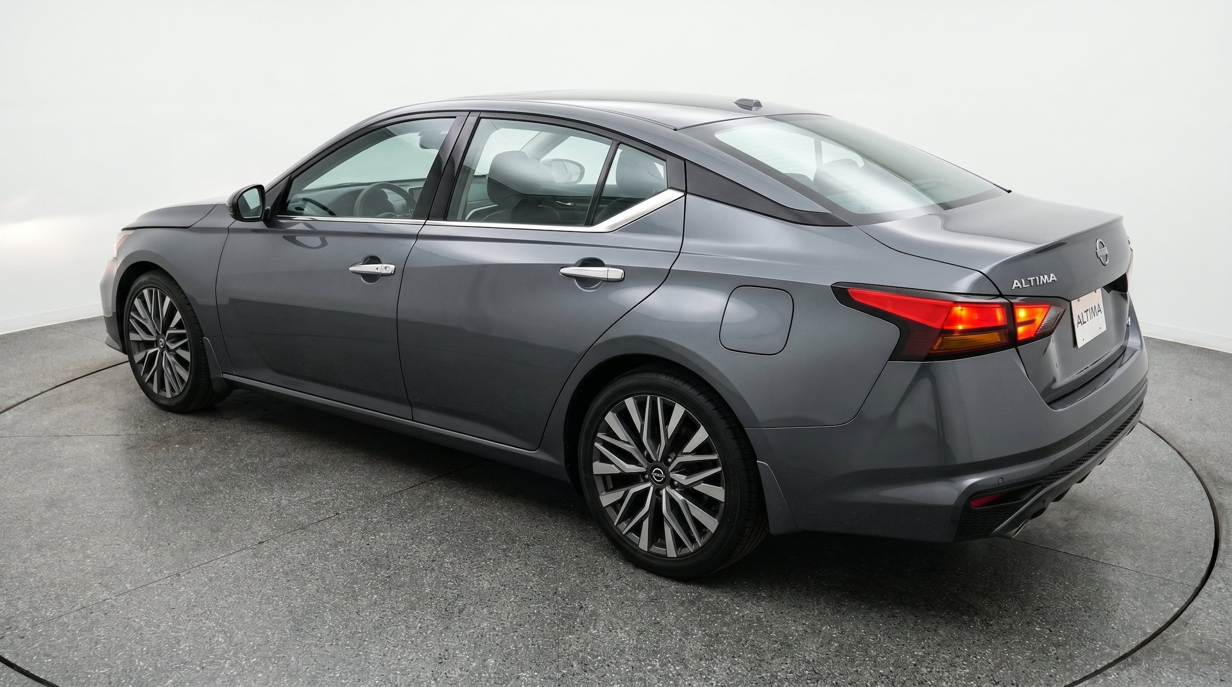 Thumbnail: 2025 Nissan Altima - 6