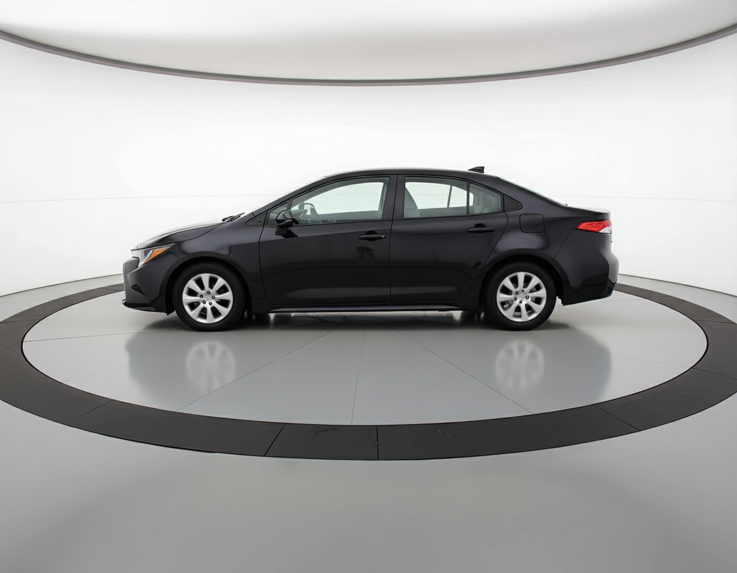 Thumbnail: 2025 Toyota Corolla - 4