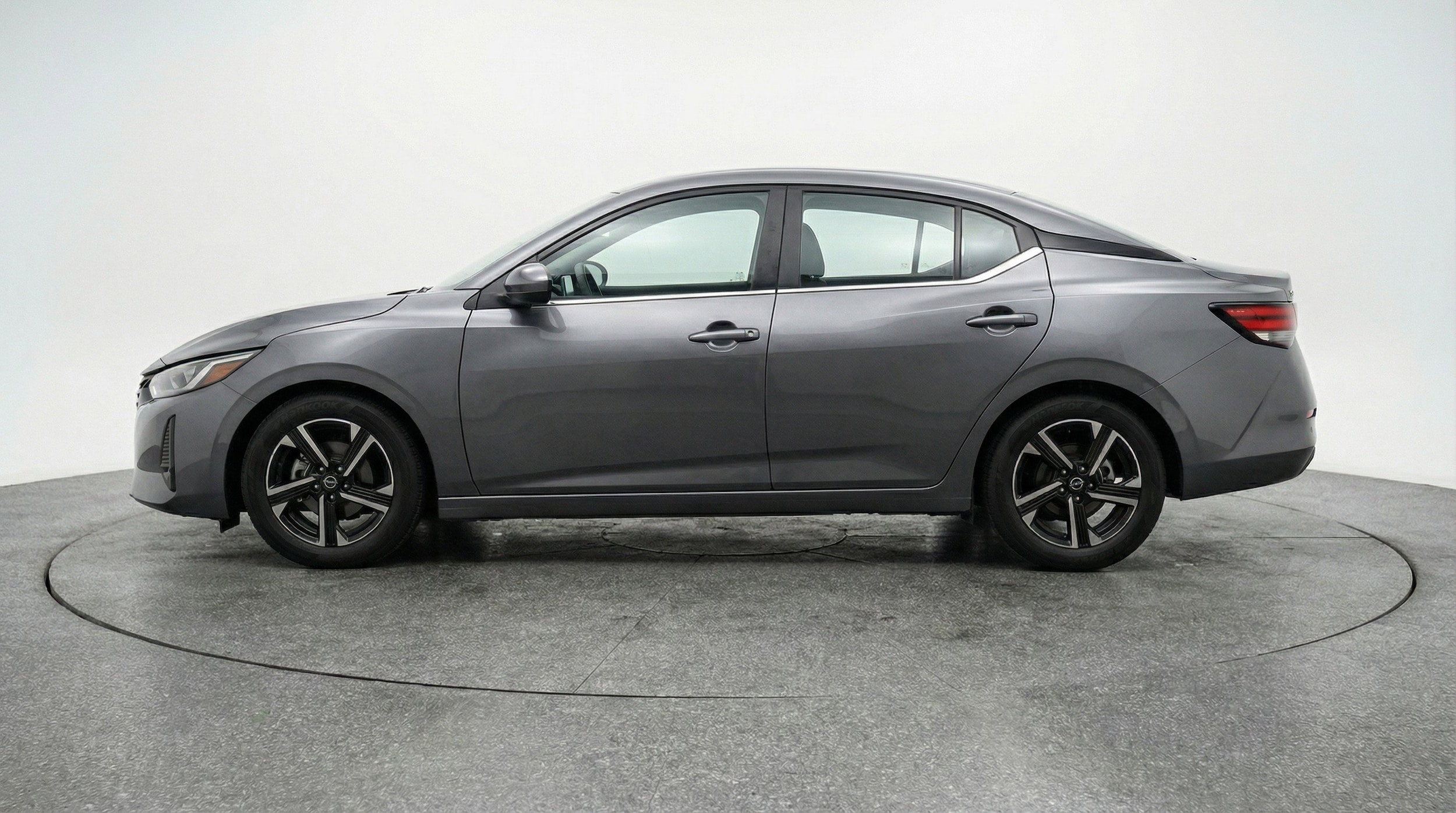 Thumbnail: 2025 Nissan Sentra - 5