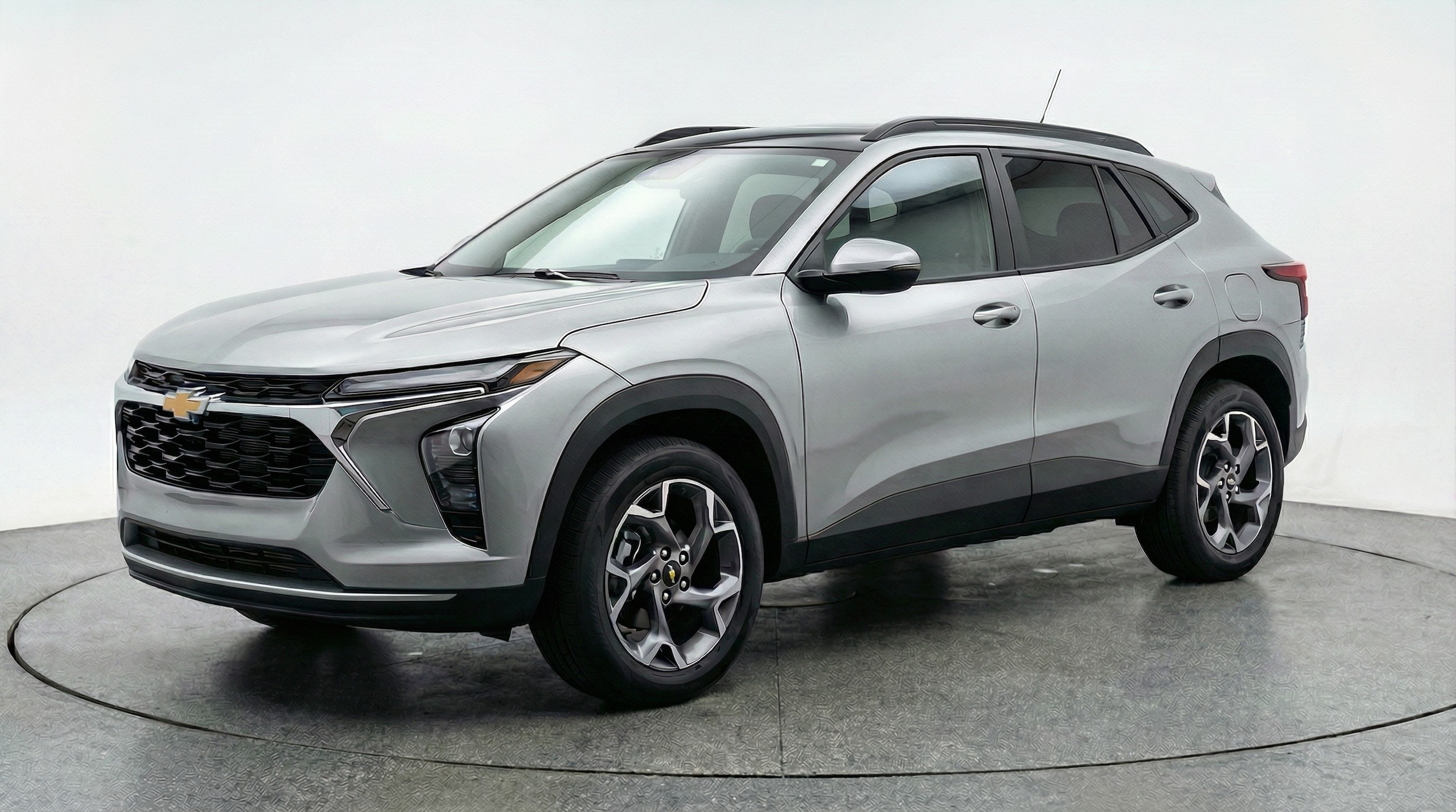 Thumbnail: 2025 Chevrolet Trax - 3