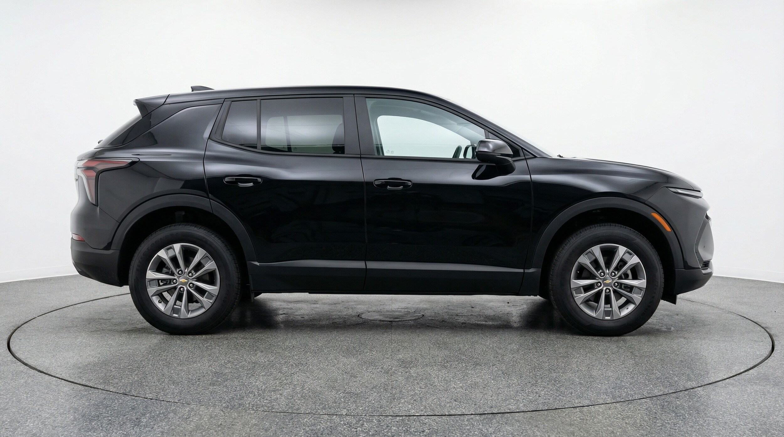 Thumbnail: 2025 Chevrolet Equinox - 8