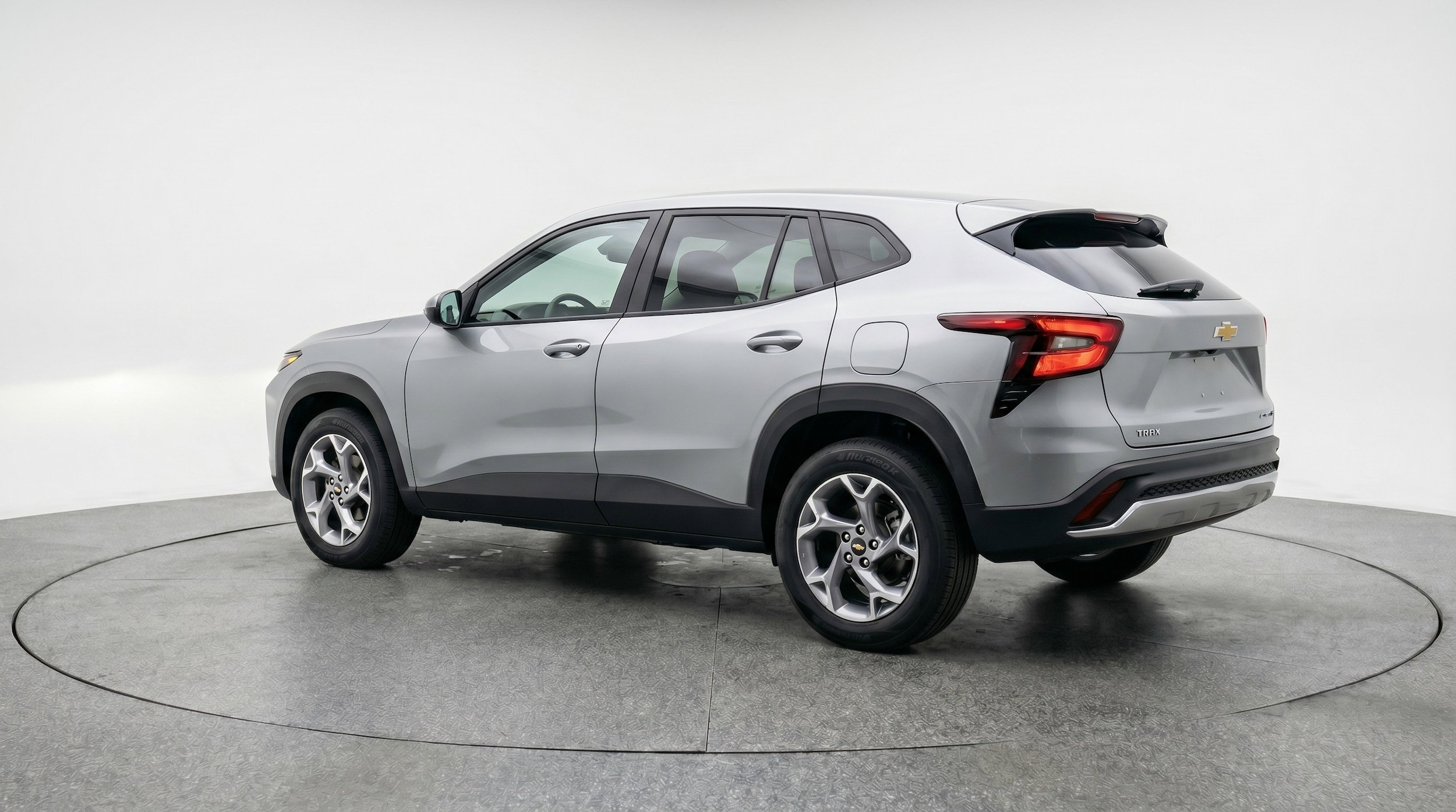 Thumbnail: 2025 Chevrolet Trax - 6