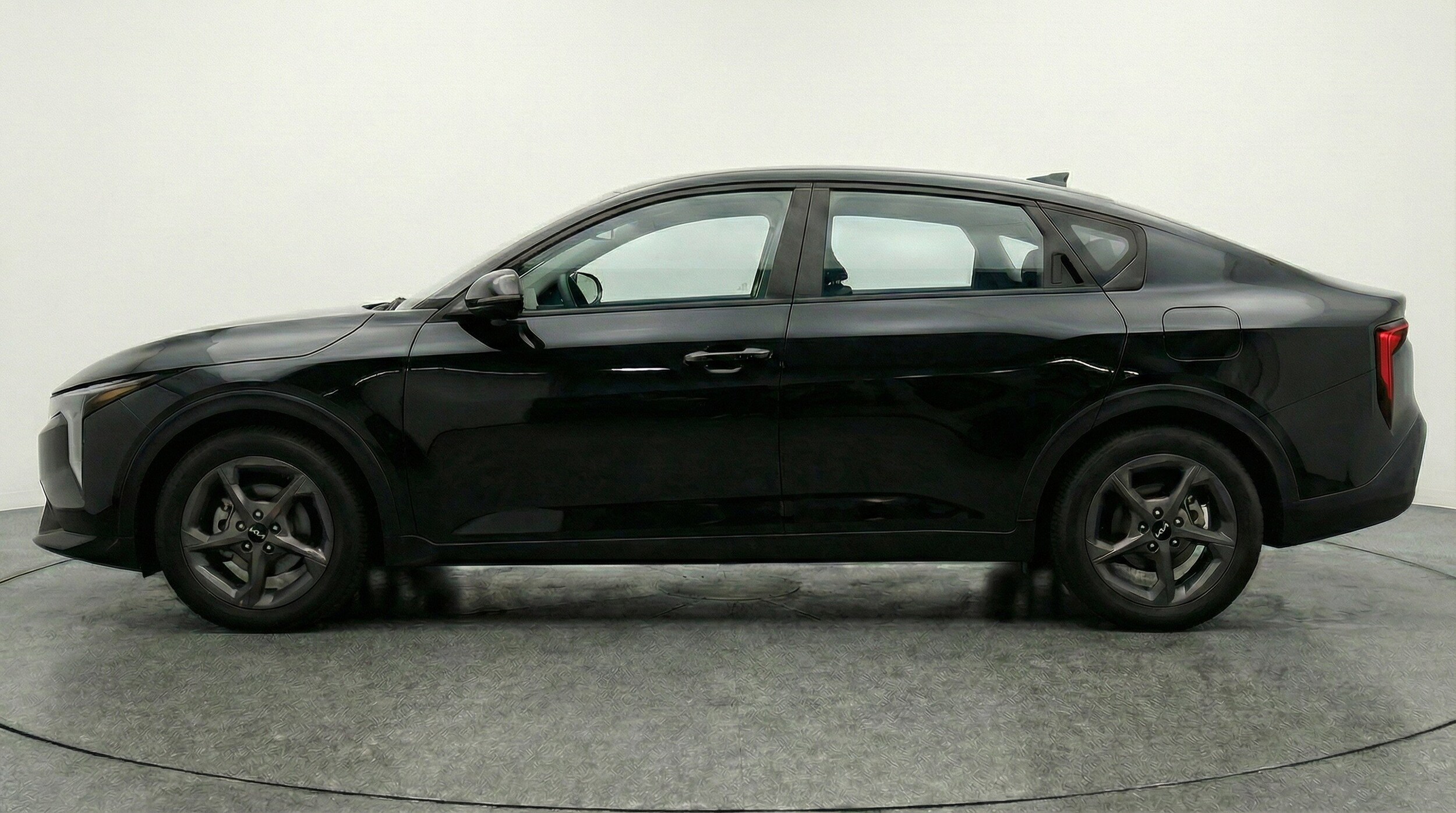 Thumbnail: 2025 Kia K4 - 5