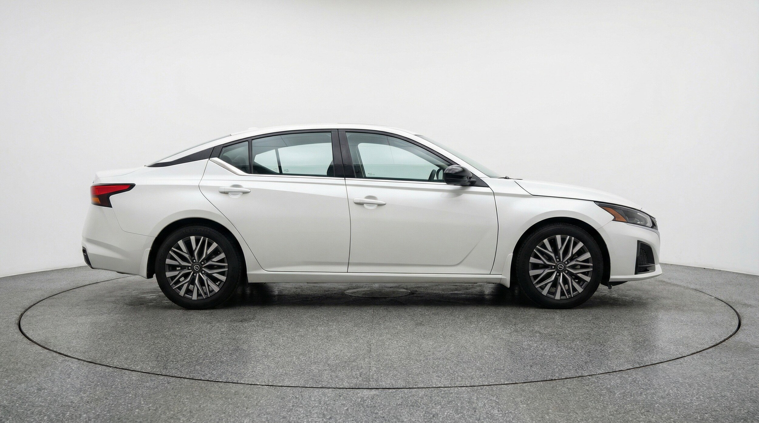 Thumbnail: 2025 Nissan Altima - 11