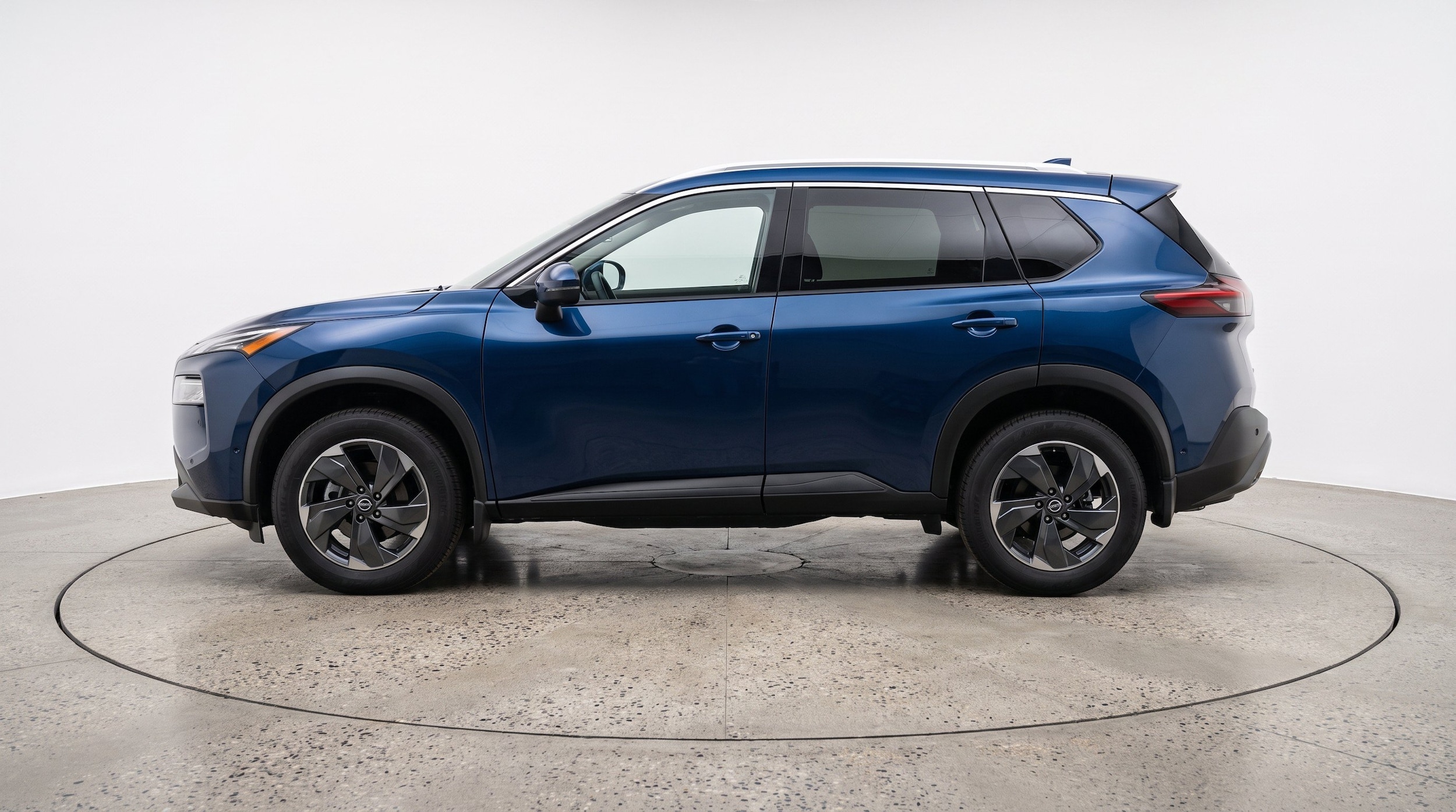 Thumbnail: 2025 Nissan Rogue - 5