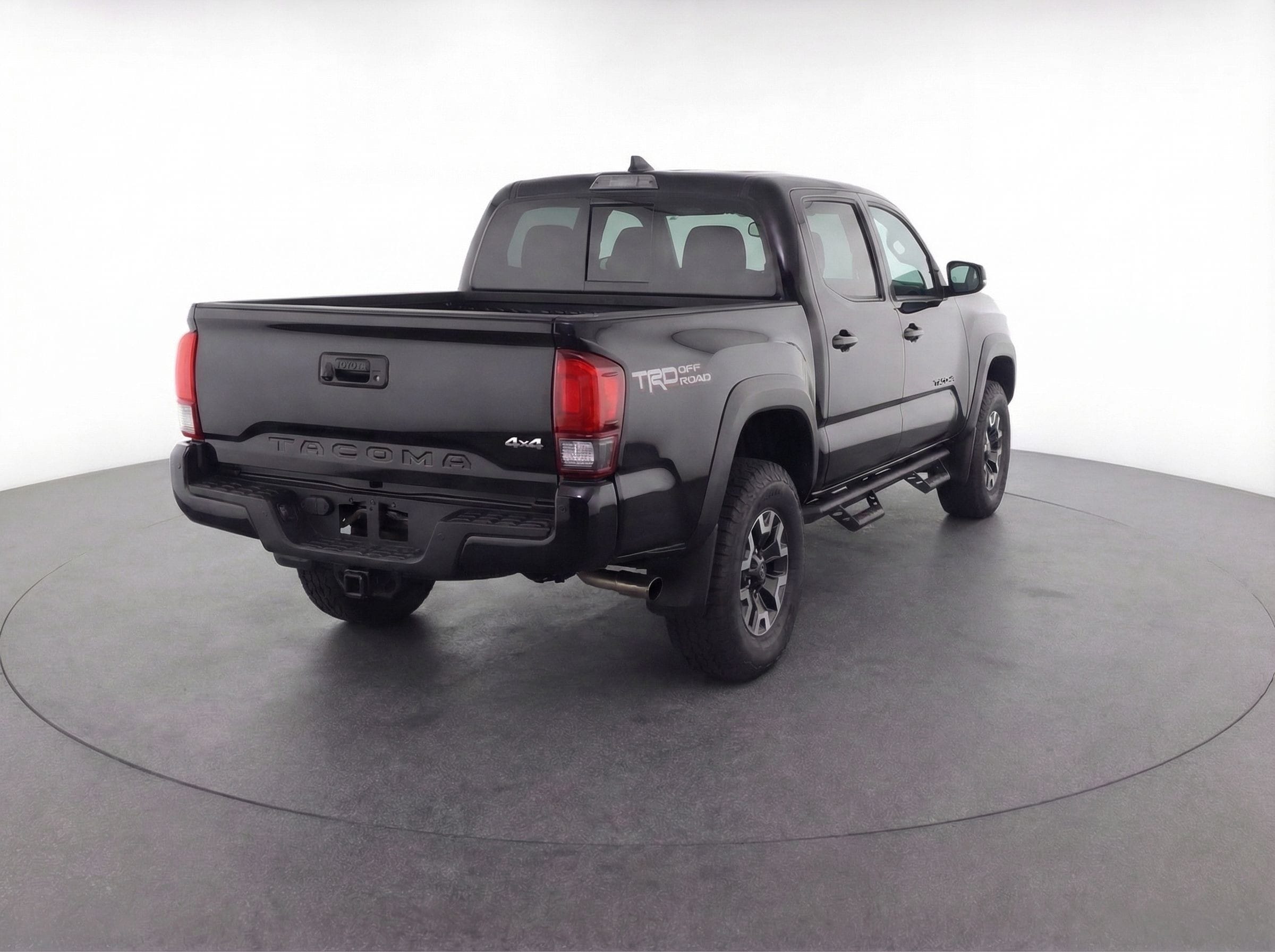 Thumbnail: 2025 Toyota Tacoma - 7