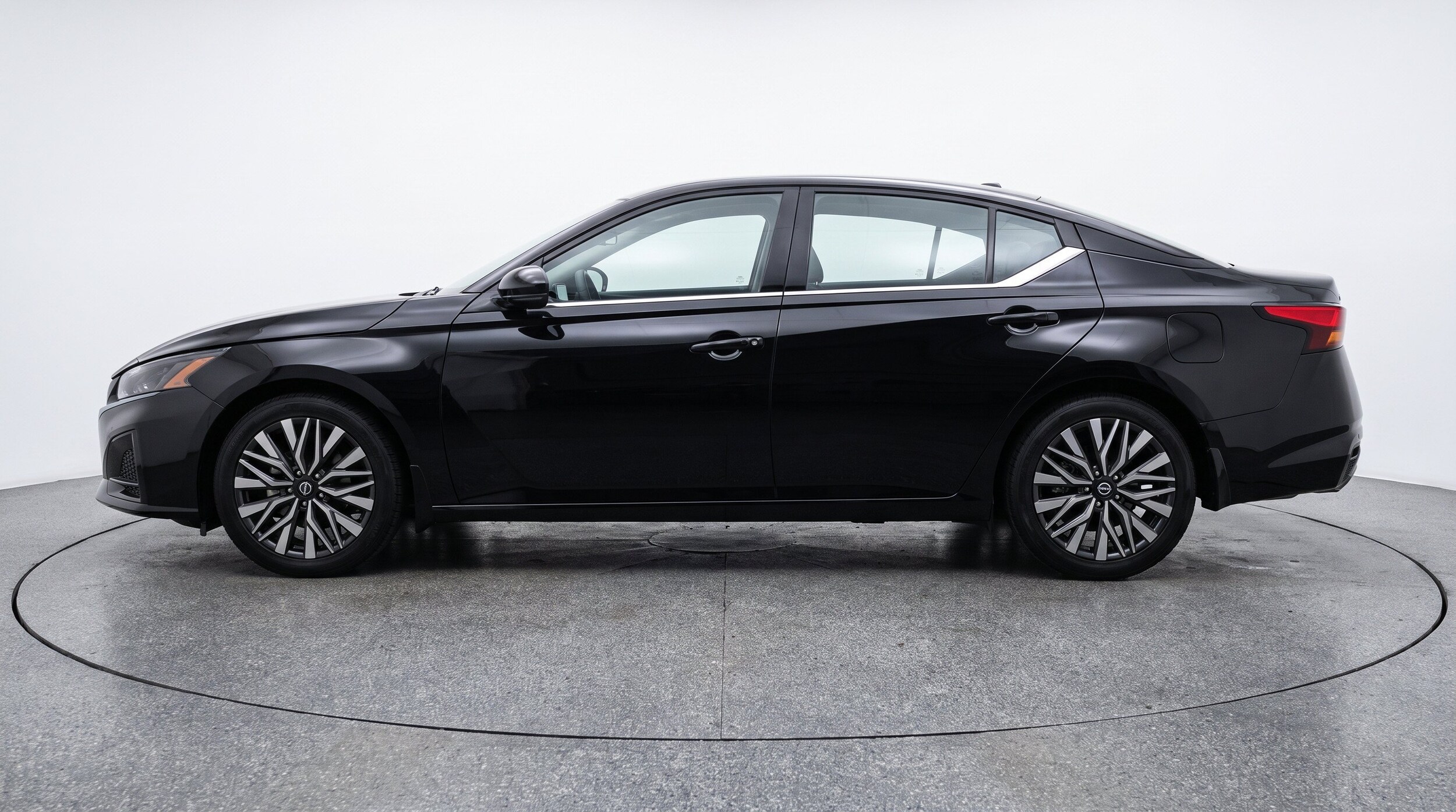 Thumbnail: 2026 Nissan Altima - 5