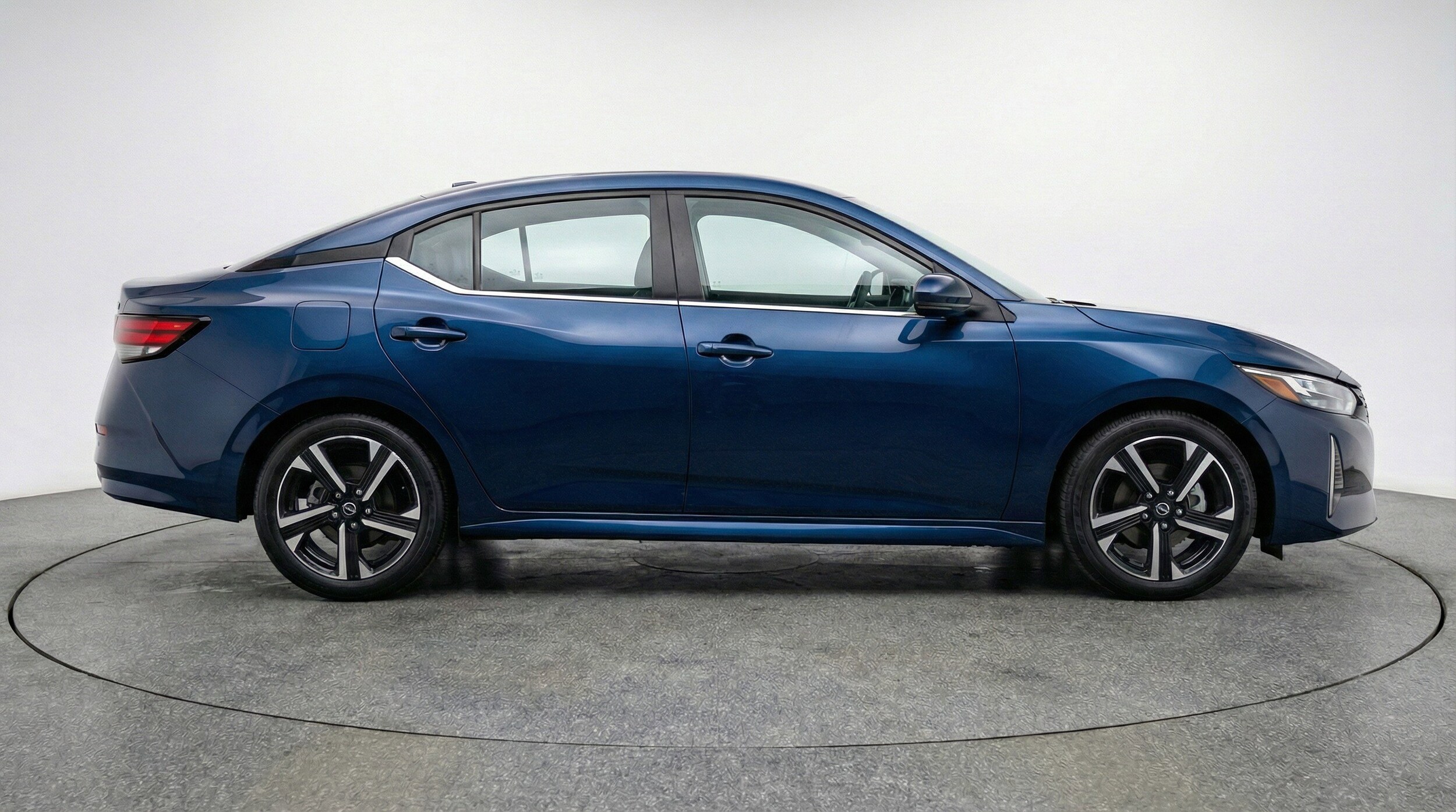 Thumbnail: 2025 Nissan Sentra - 11