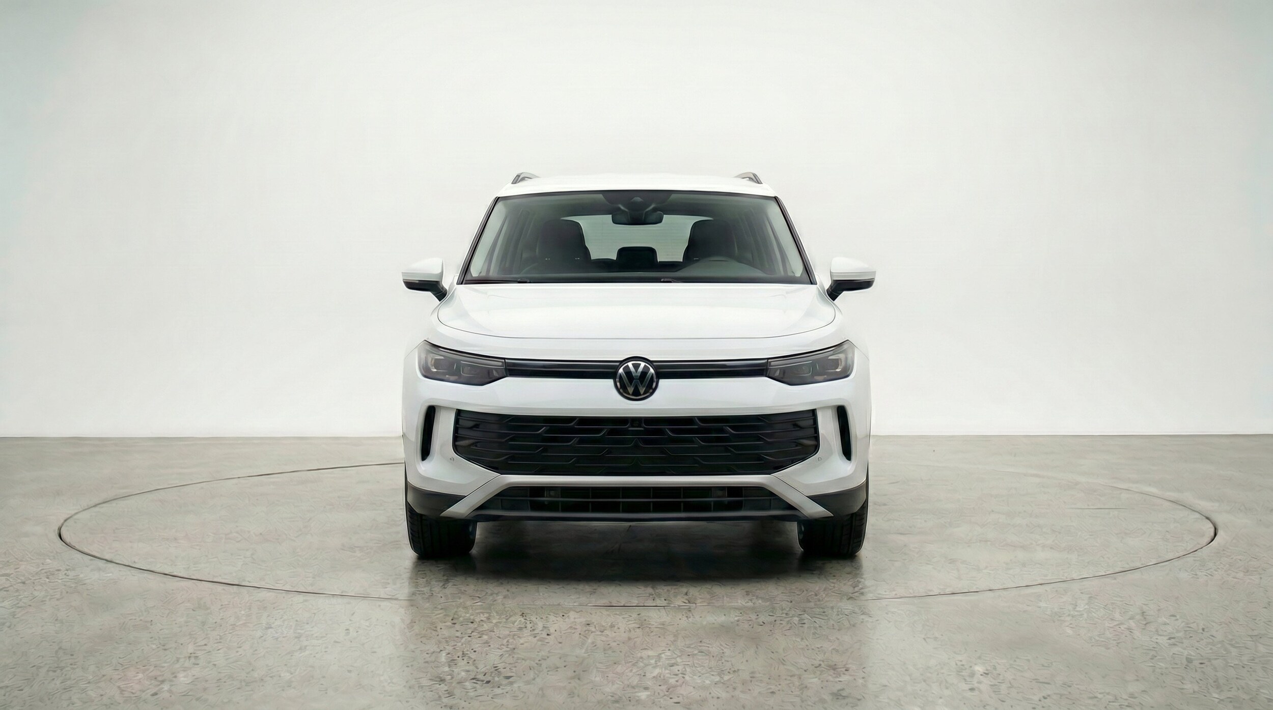 Thumbnail: 2026 Volkswagen Tiguan - 2