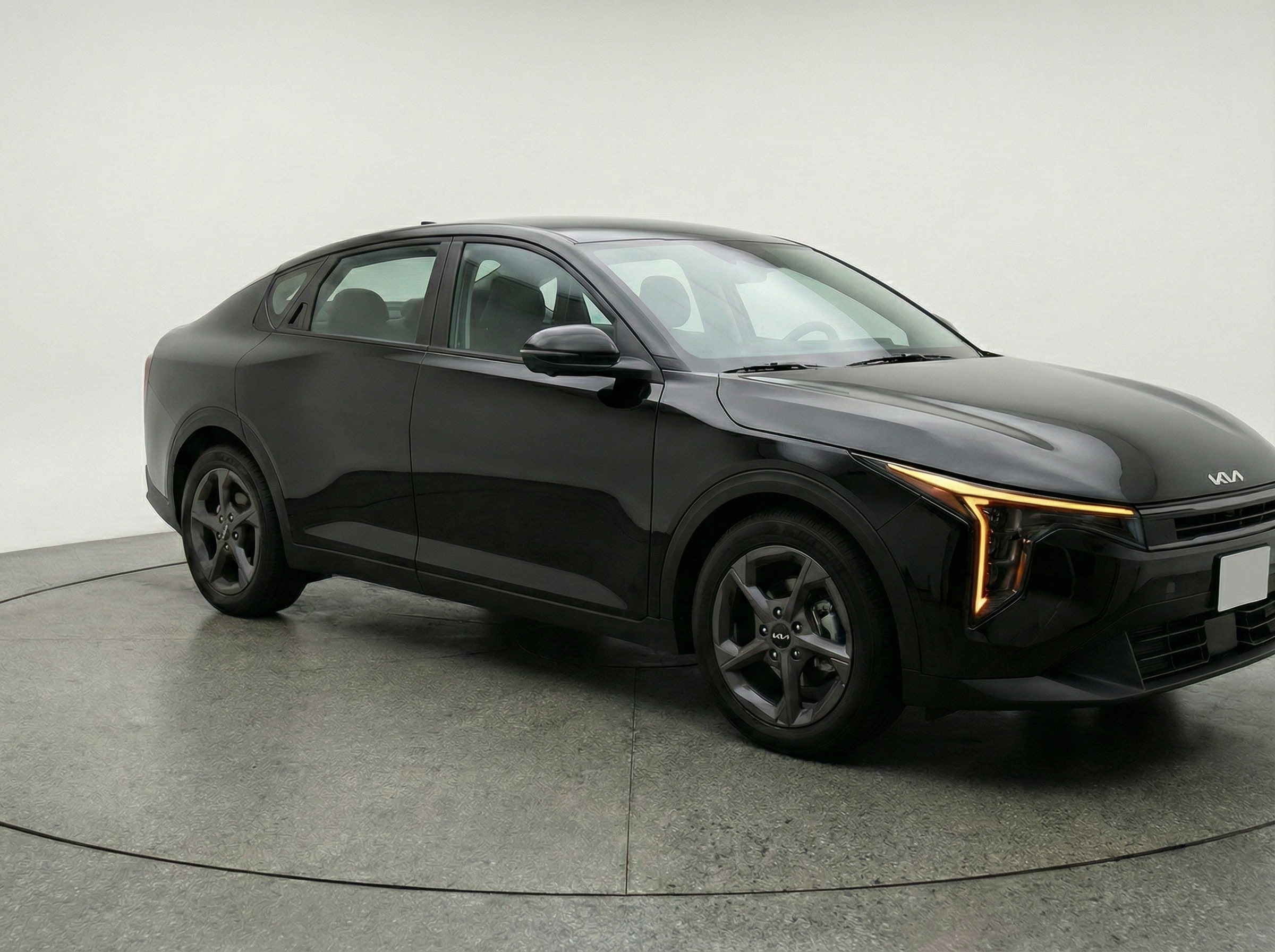 Thumbnail: 2025 Kia K4 - 1