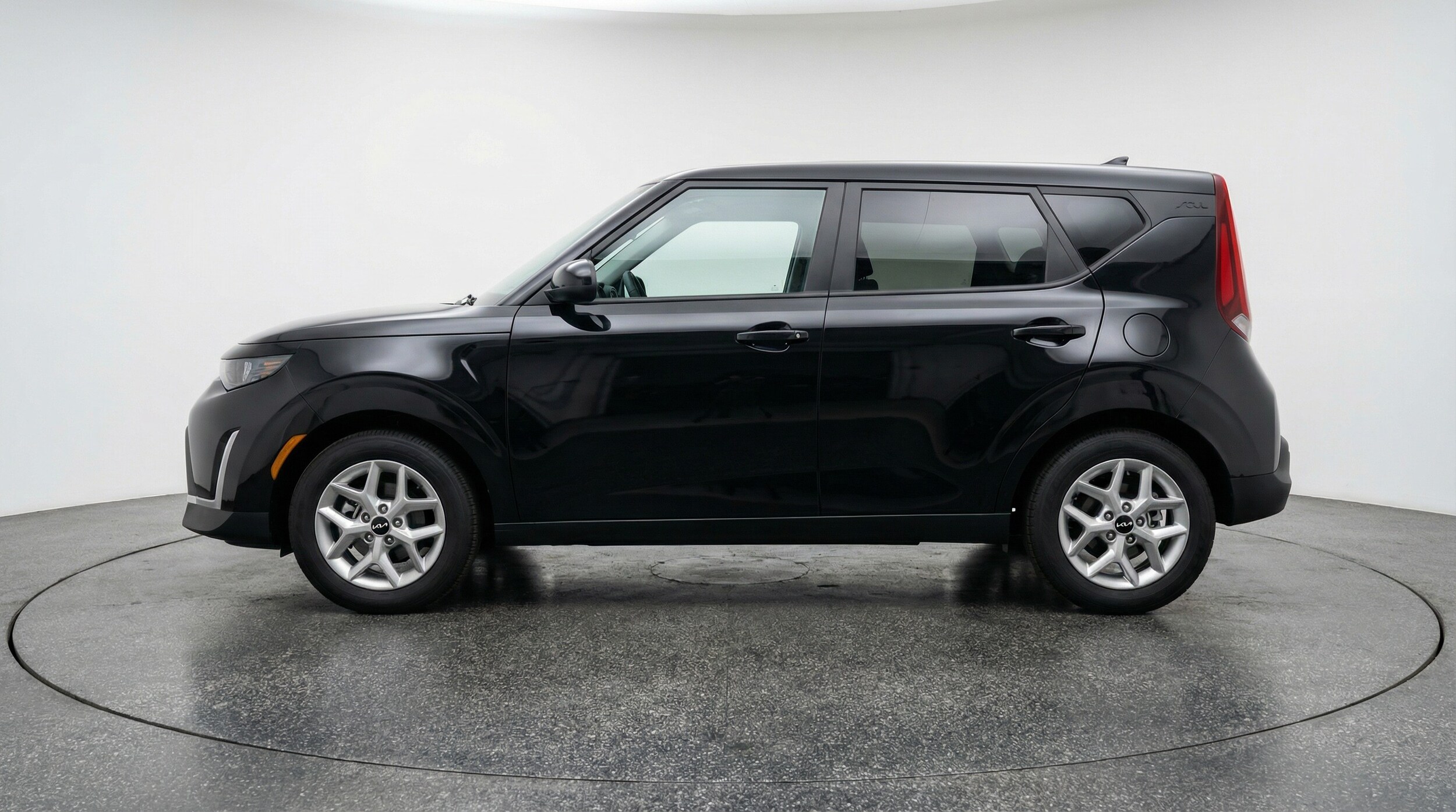 Thumbnail: 2025 Kia Soul - 4