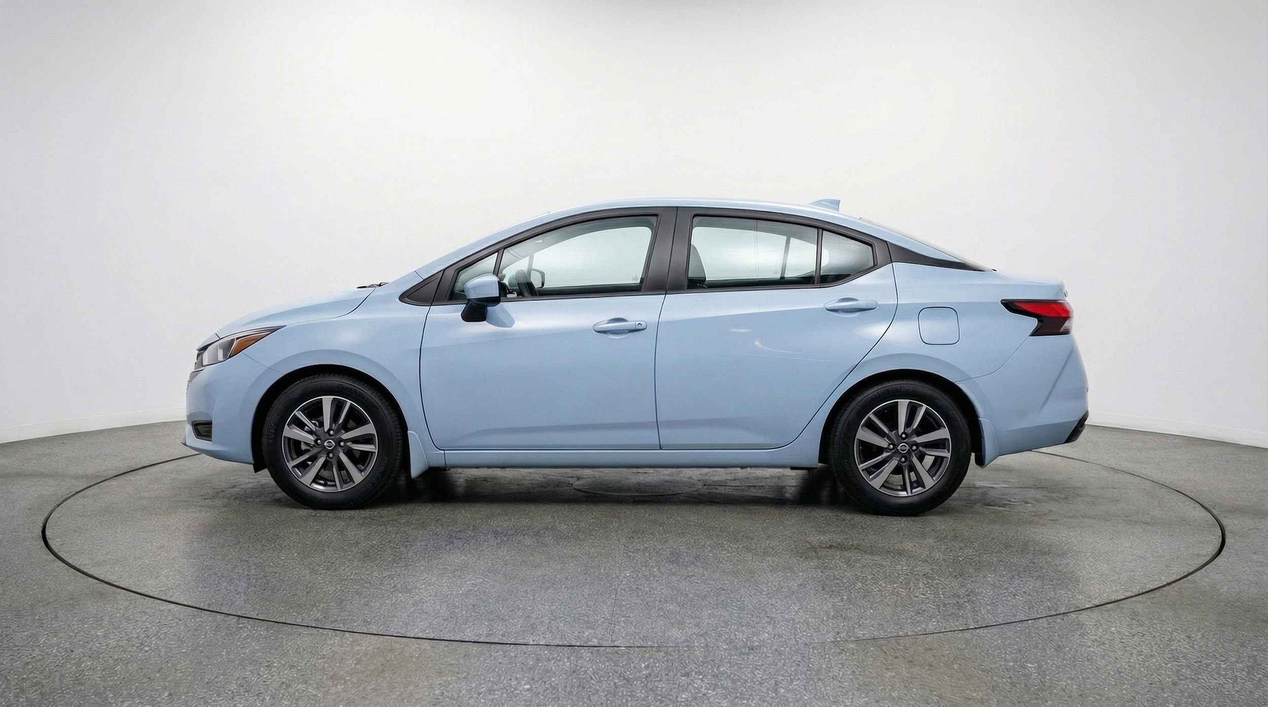Thumbnail: 2025 Nissan Versa - 5