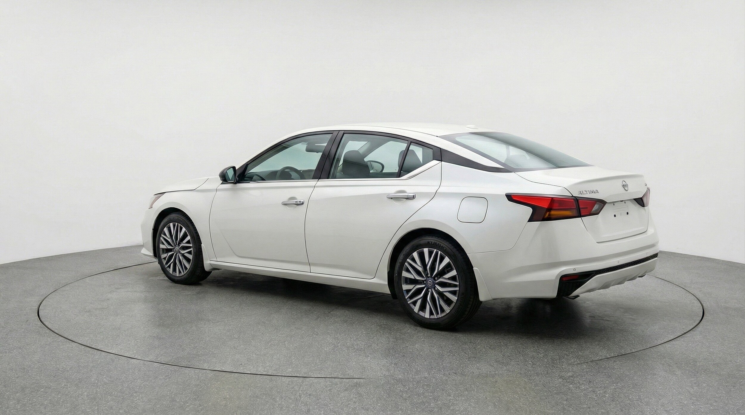 Thumbnail: 2025 Nissan Altima - 6
