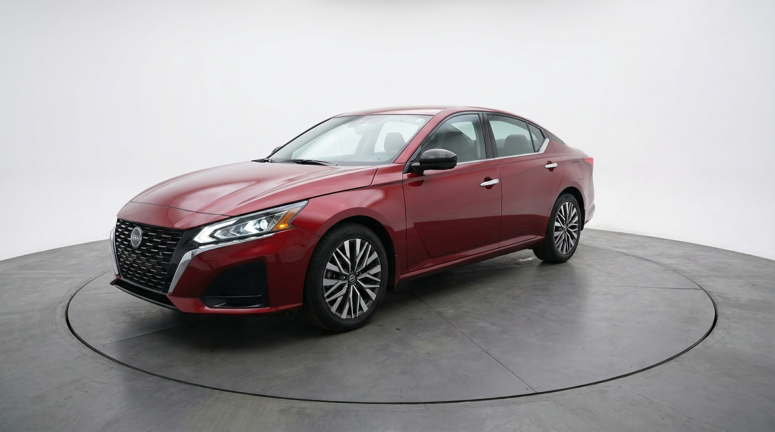 Thumbnail: 2025 Nissan Altima - 3