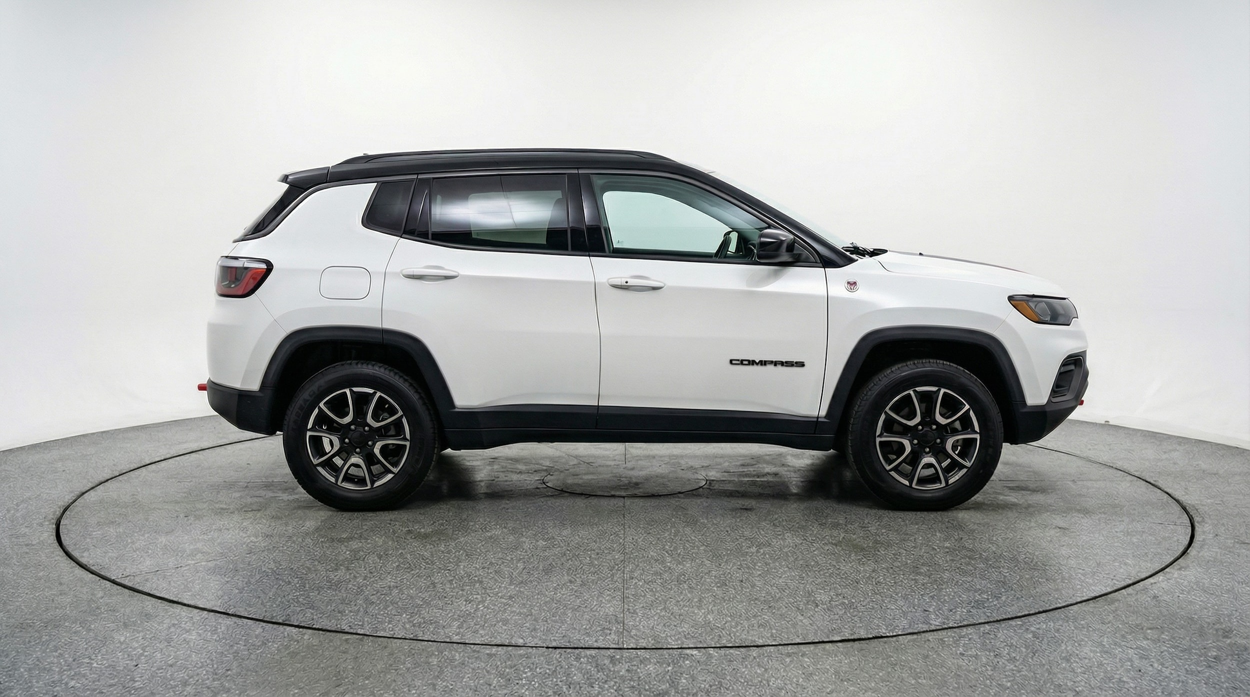 Thumbnail: 2025 Jeep Compass - 8