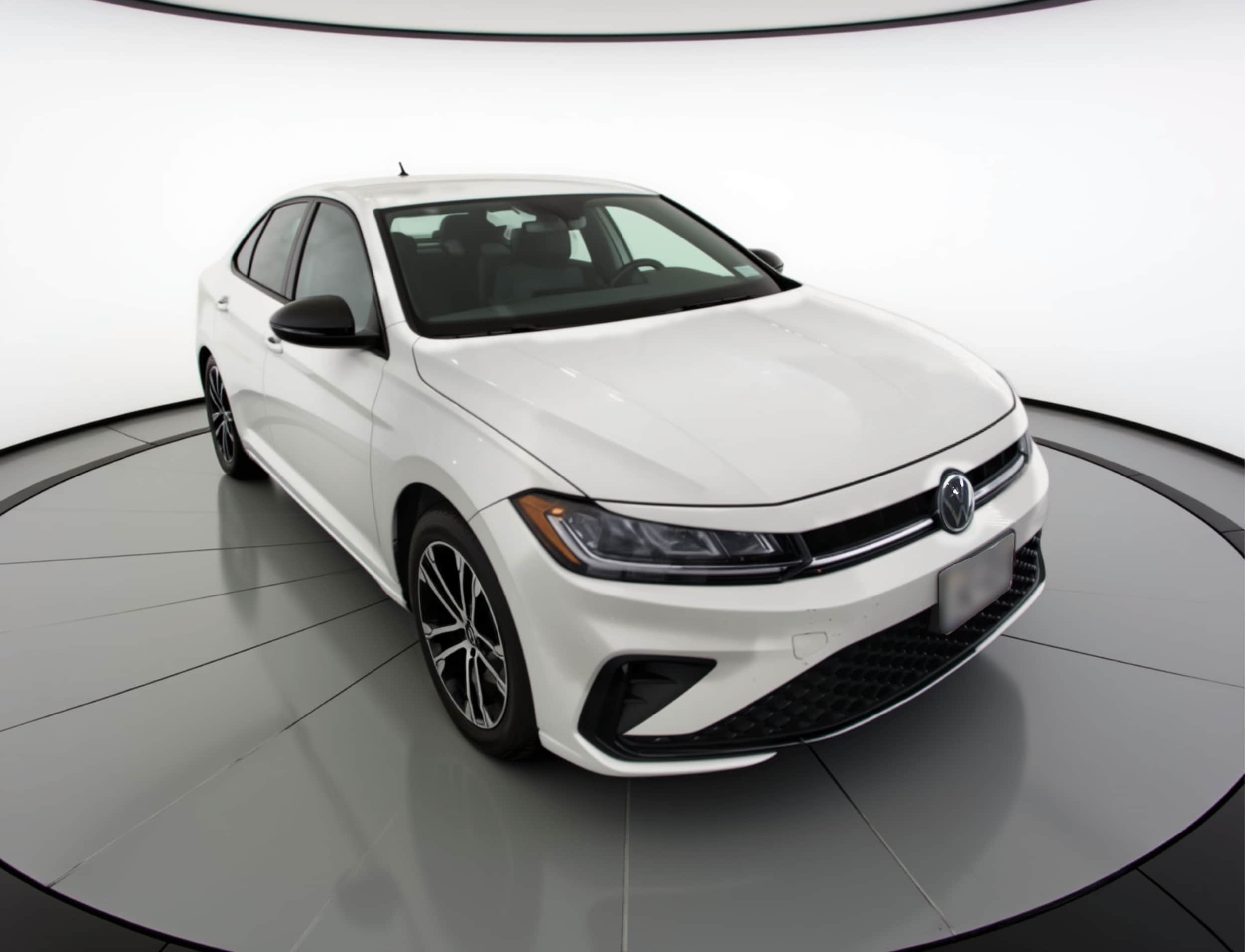 Thumbnail: 2025 Volkswagen Jetta - 1