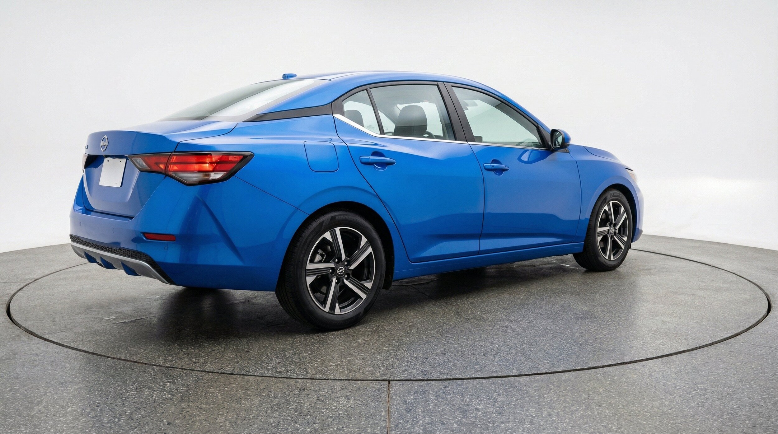 Thumbnail: 2025 Nissan Sentra - 9