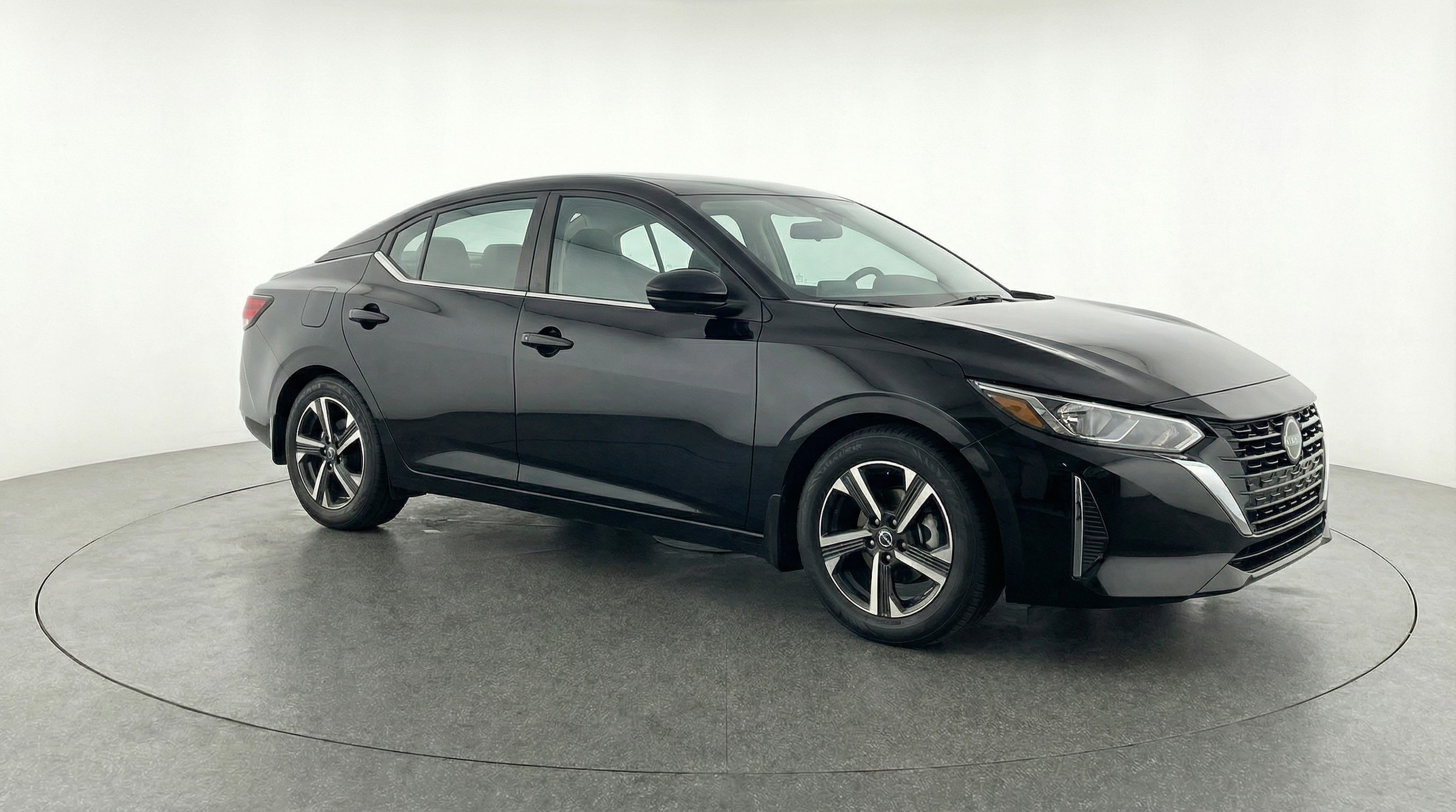 Thumbnail: 2025 Nissan Sentra - 1