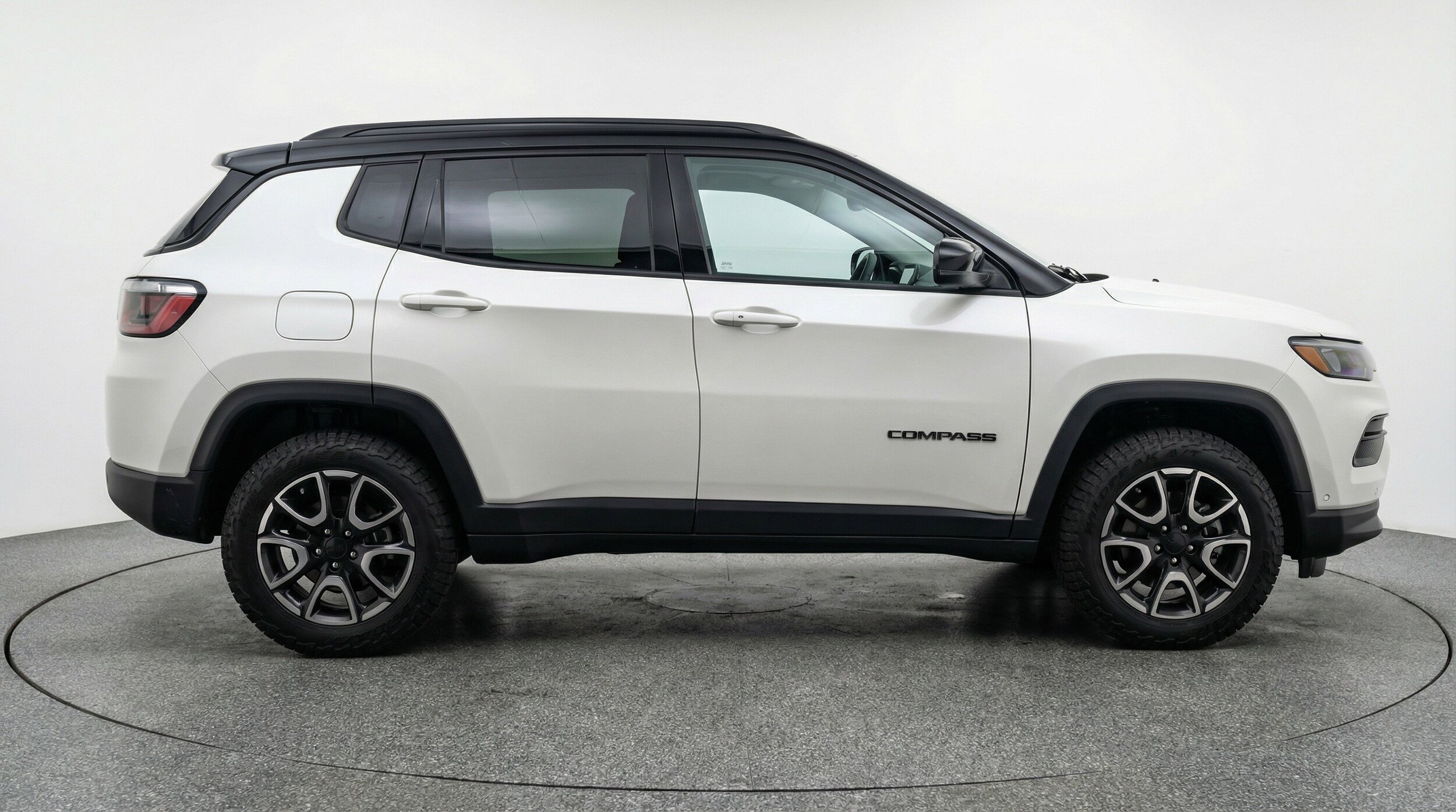 Thumbnail: 2025 Jeep Compass - 11