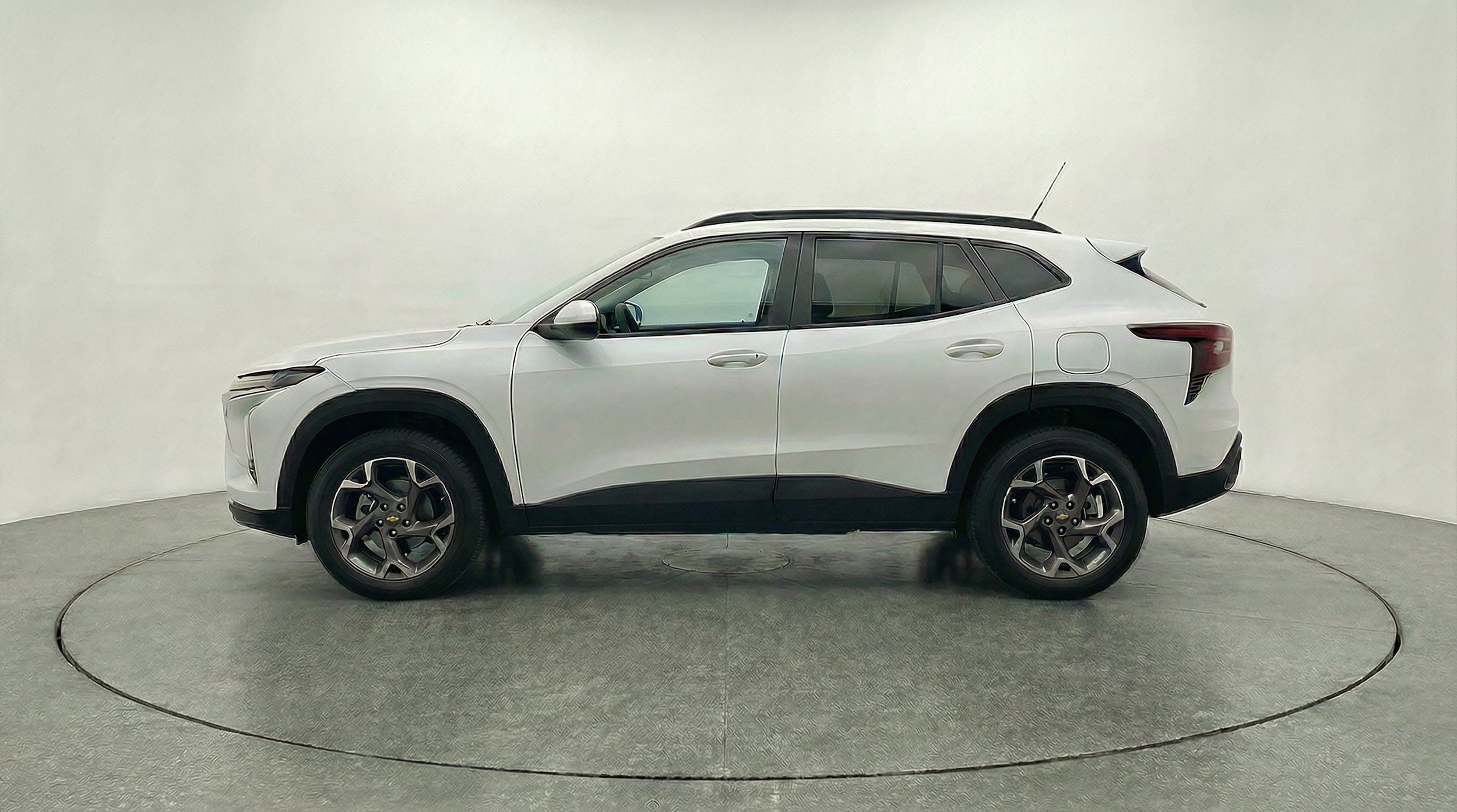 Thumbnail: 2025 Chevrolet Trax - 5