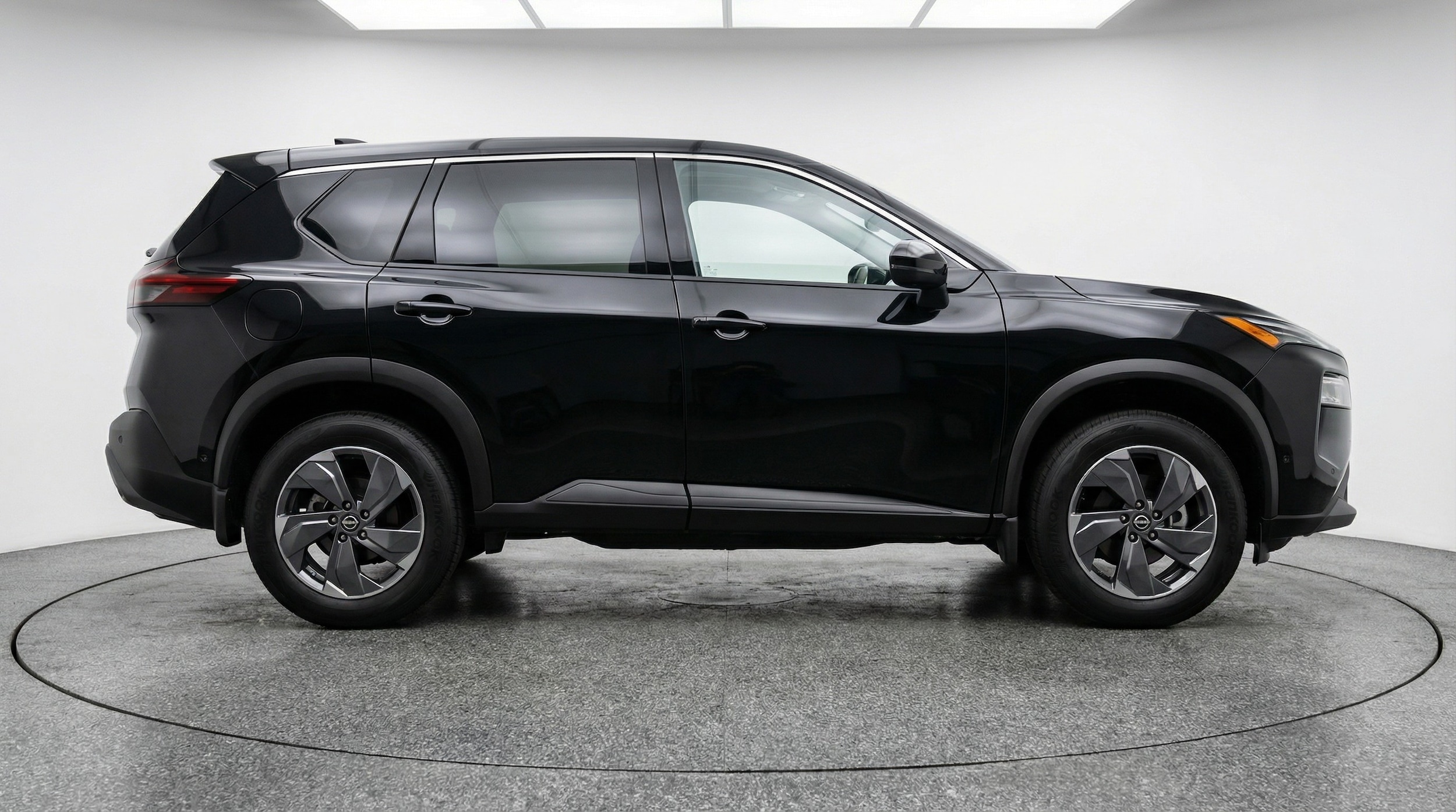 Thumbnail: 2025 Nissan Rogue - 8