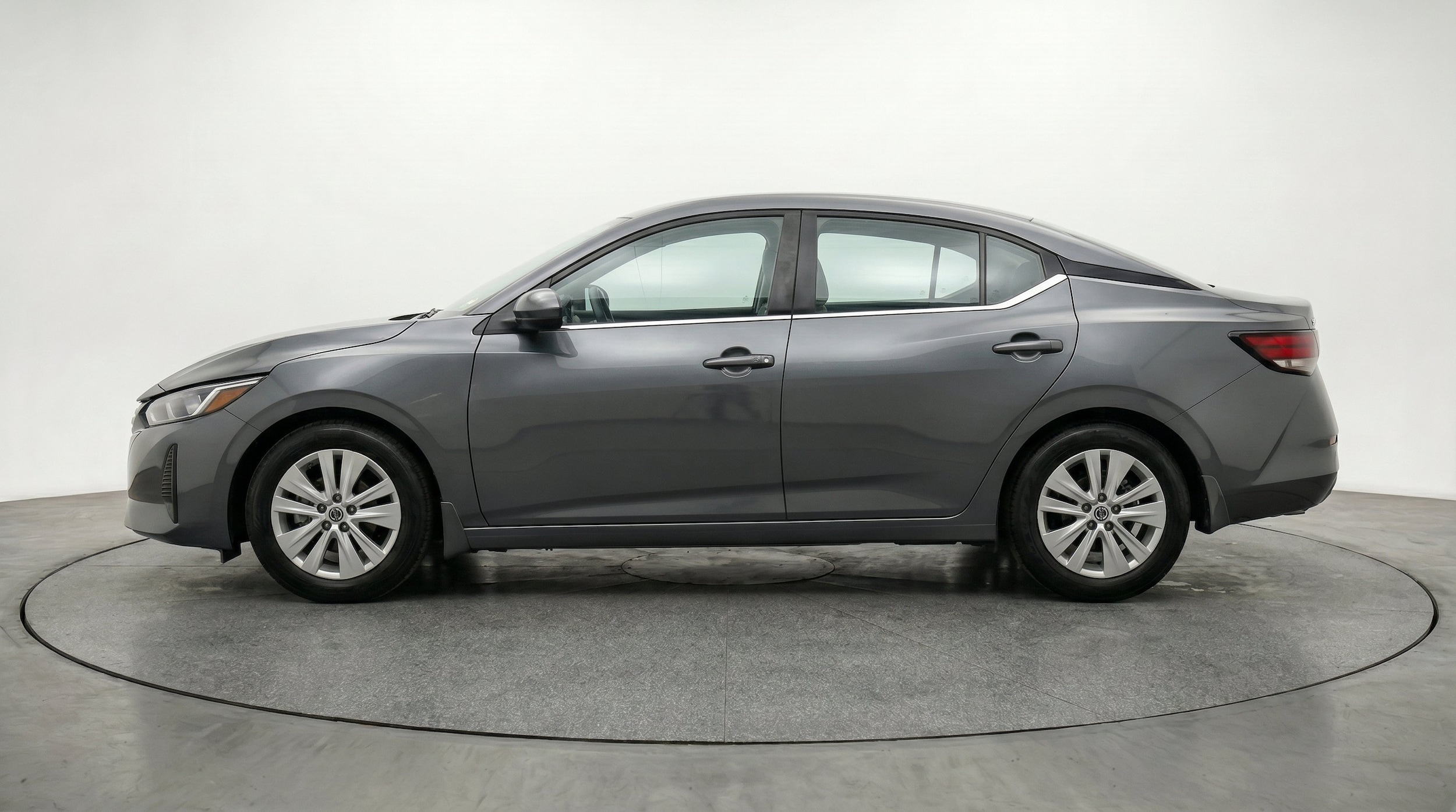 Thumbnail: 2025 Nissan Sentra - 5