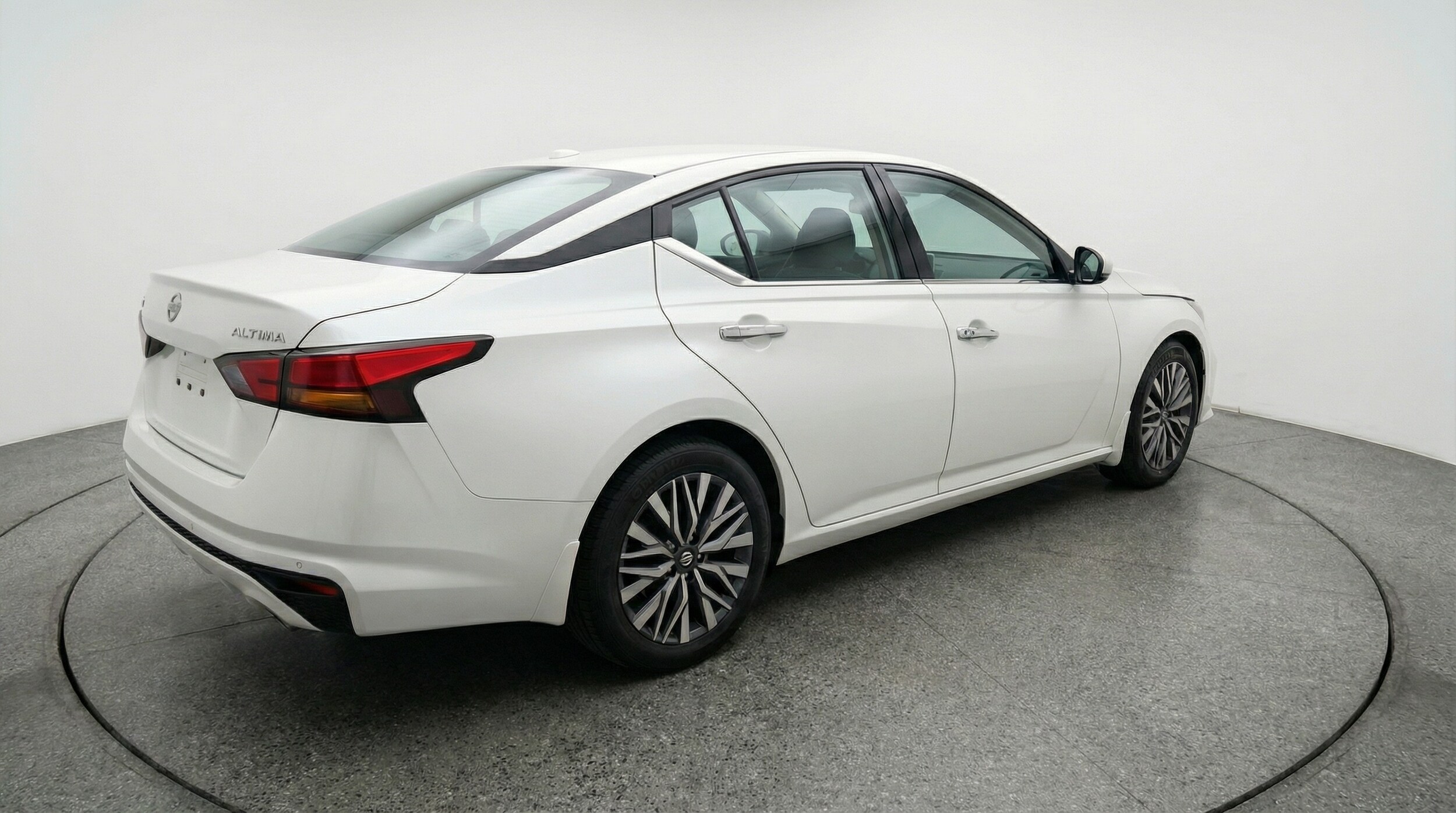 Thumbnail: 2025 Nissan Altima - 7