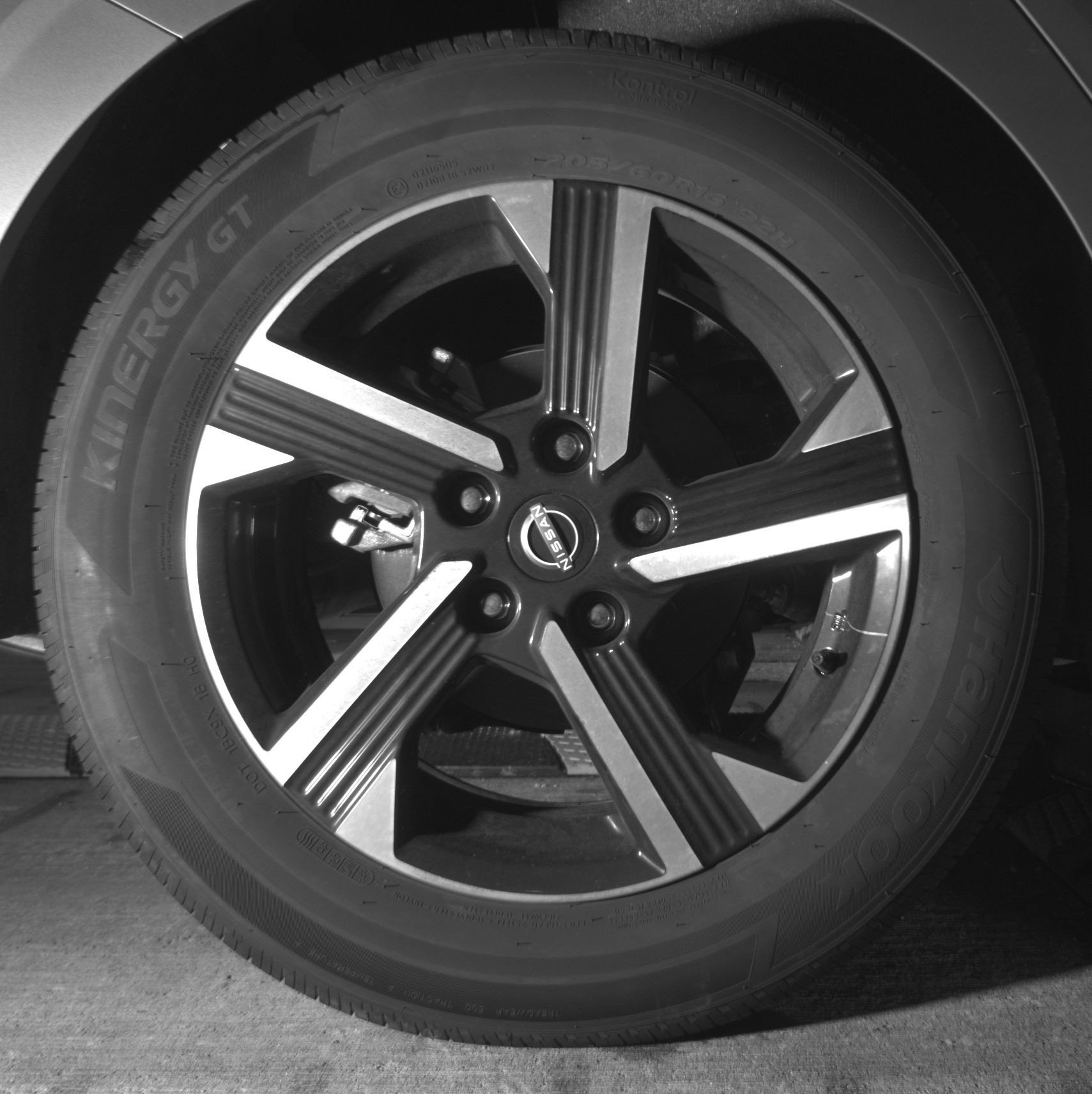 Thumbnail: 2025 Nissan Sentra - 15