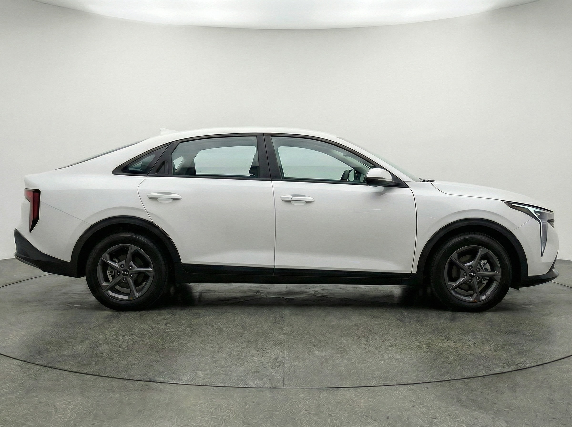 Thumbnail: 2025 Kia K4 - 8